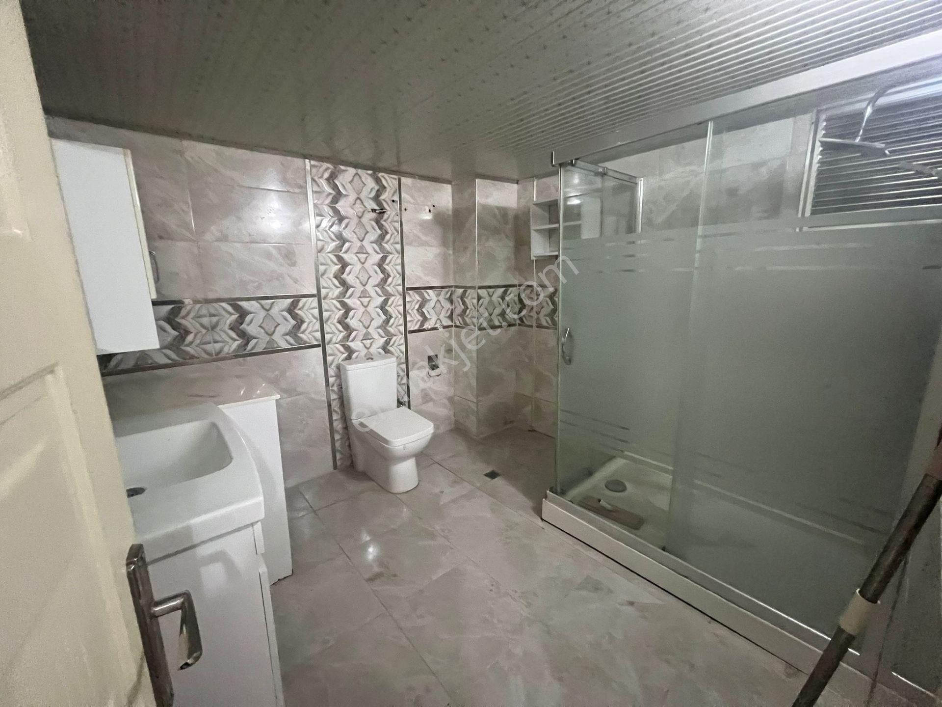 Acill Yeşilyurt Hastanesi Yanında 2+1 100m2 D.gazlı Ayrı Mutfak Balkonlu Ferah Daire - Görsel 25