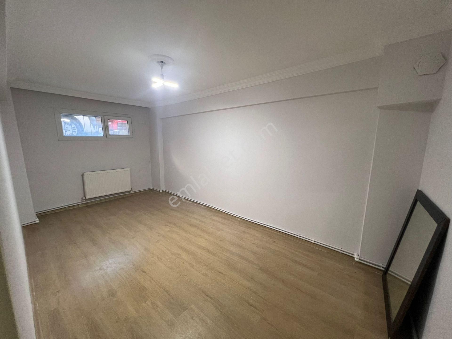 Acill Yeşilyurt Hastanesi Yanında 2+1 100m2 D.gazlı Ayrı Mutfak Balkonlu Ferah Daire - Görsel 4