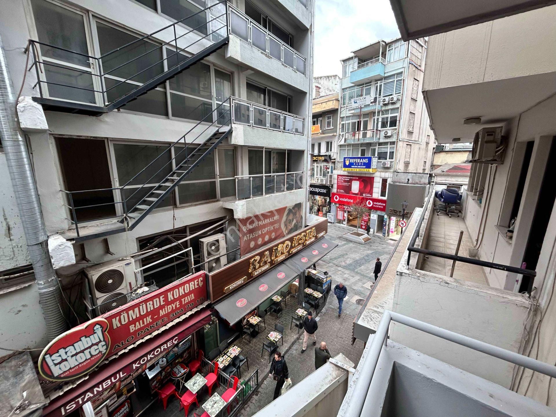 Karşıyaka Çarşı Ana Cadde Yakını Kiralık Ofis - Görsel 8