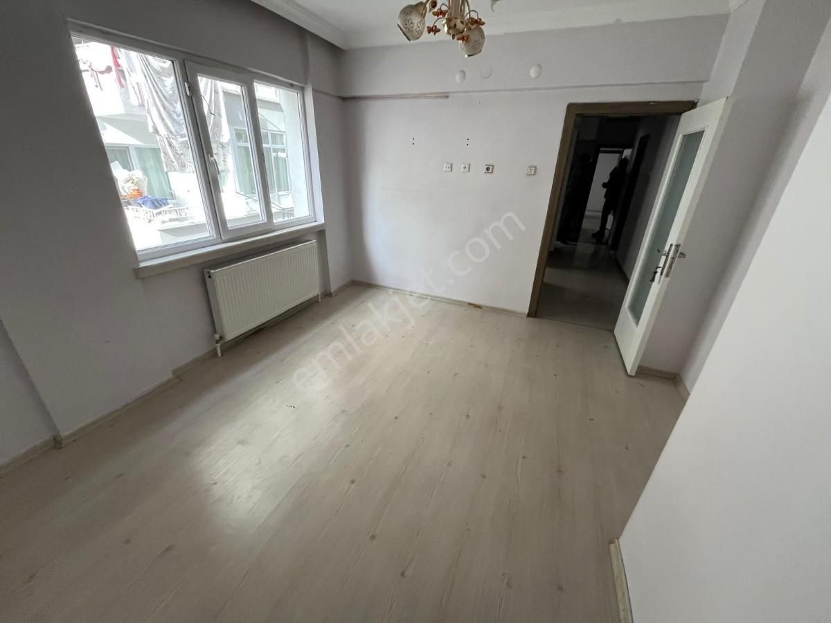 Mareşal Çakmakta 3+1 Yüksek Giriş Fırsat (altta Daire ) - Görsel 15
