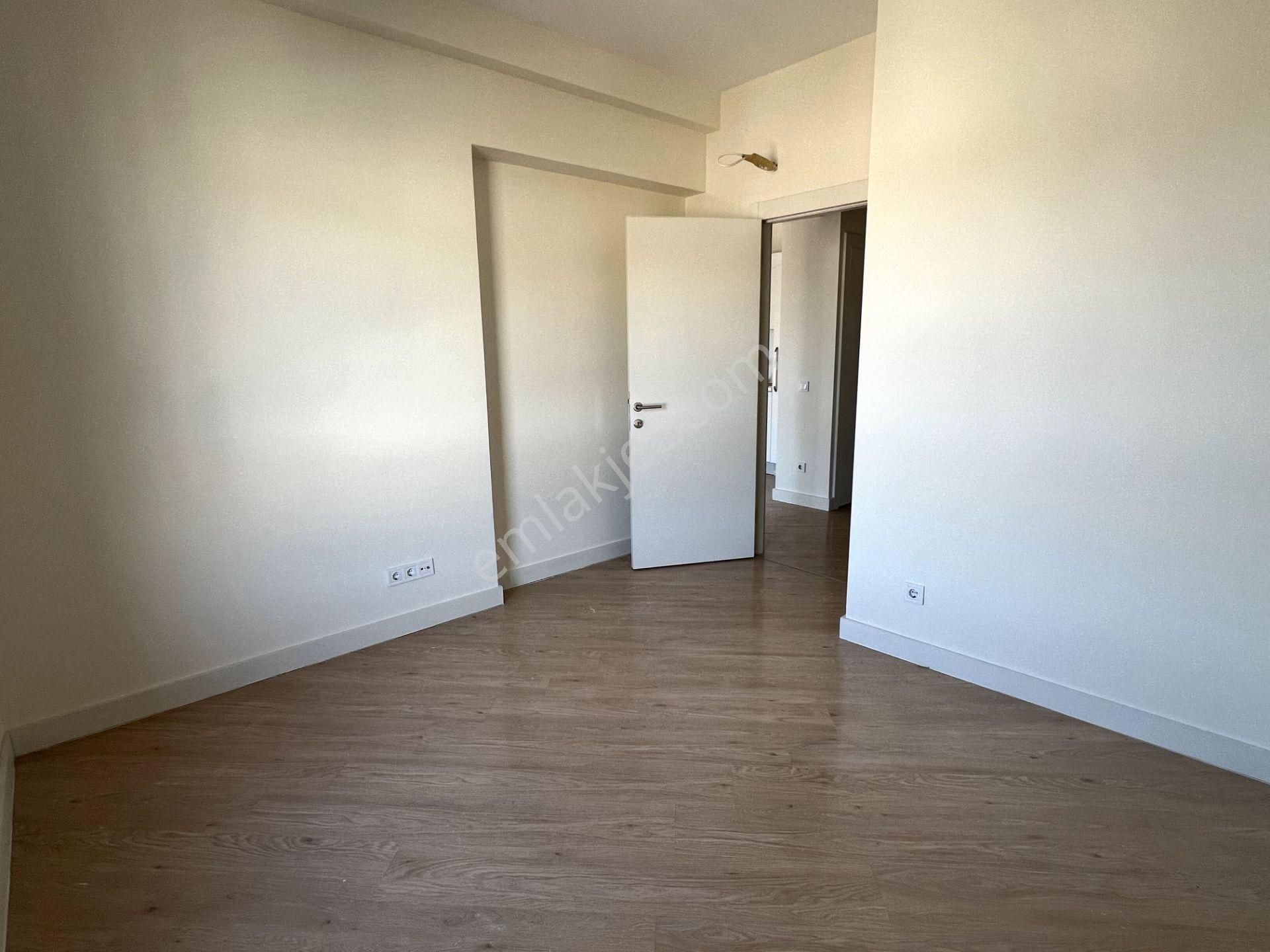 Mesa Kartall'da Peyzaj Manzaralı, Metroya Yakın 1+1 Kiralık - Görsel 14