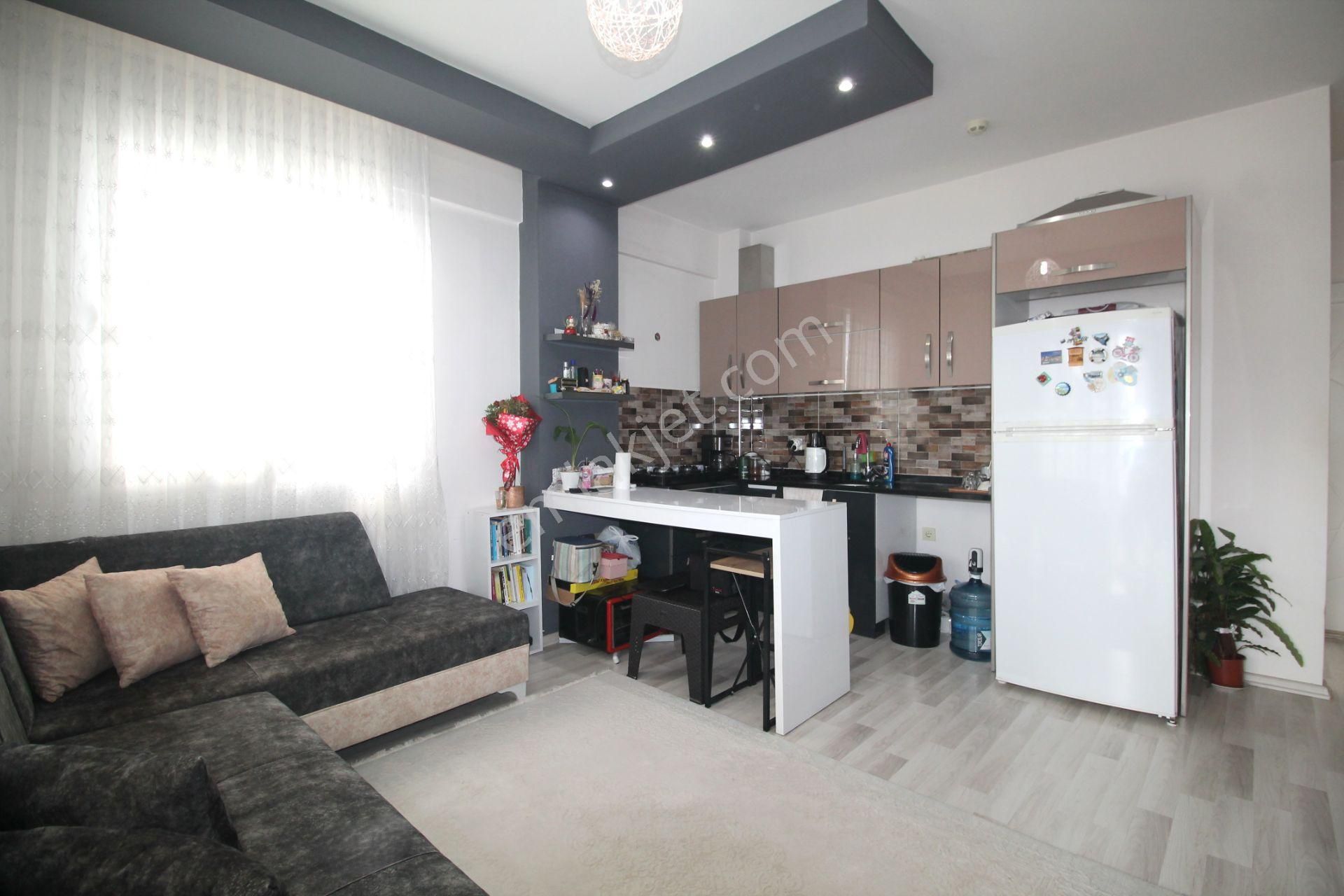 Retro’dan Üniversiteye Yakın Yatırım Fırsatı Site İçi 1+1