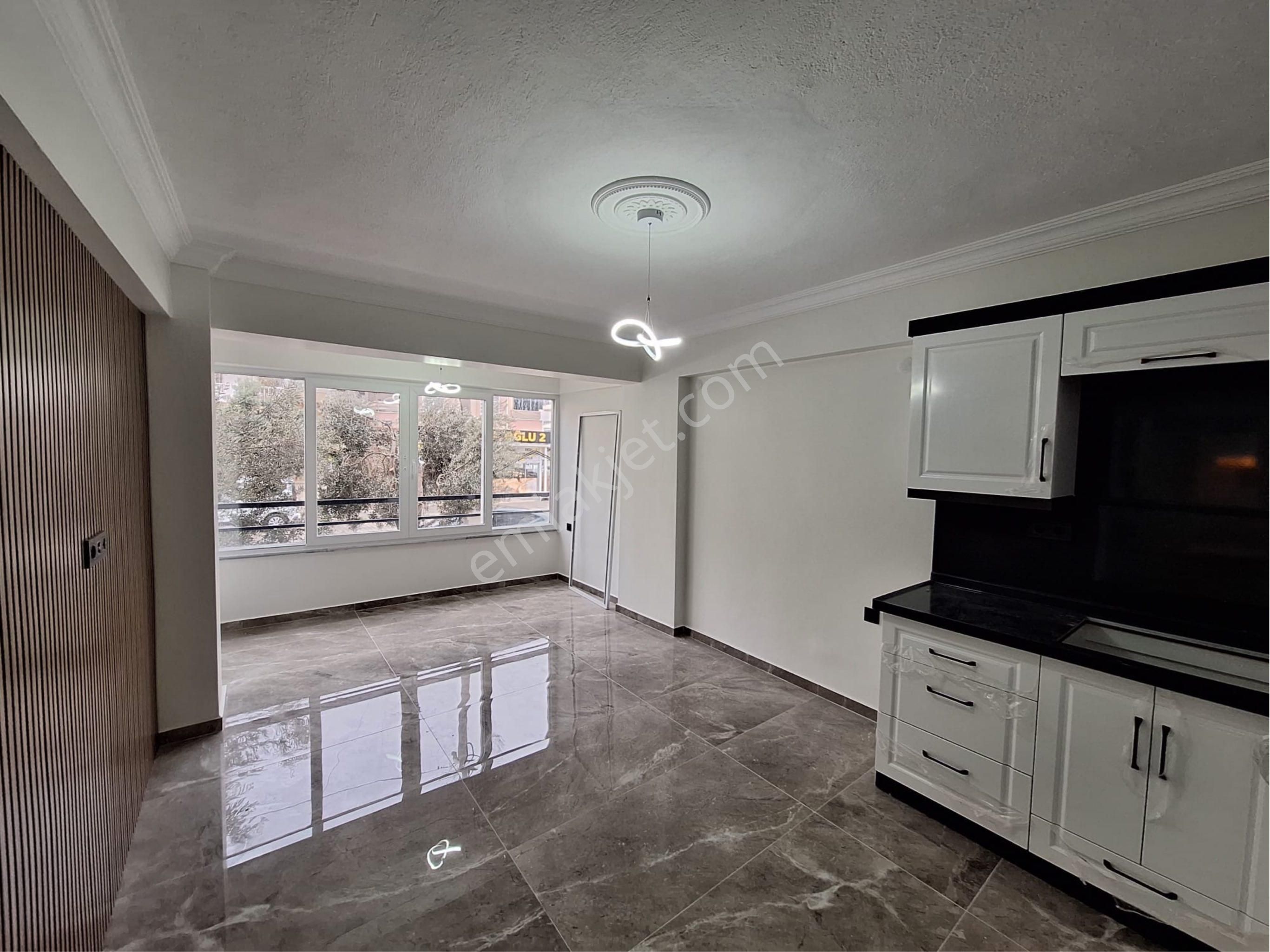 ❗️pazartesi Pazarı Mevkii 2+1 Daire Yüksek Giriş Ön Crphe Masrafsız❗️