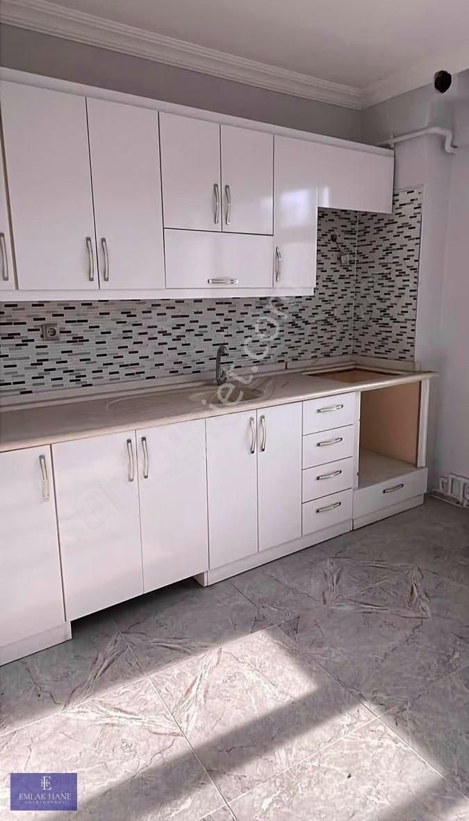 Denizevlerinde 3+1 Satılık Daire