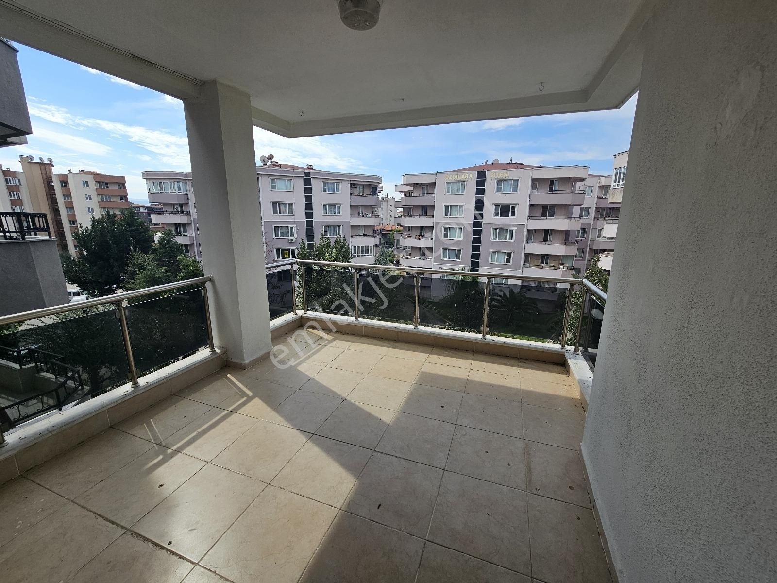 Eu Gayrimenkulden Cennetayağında 3+1 Doğalgazlı Asansörlü Daire - Görsel 13