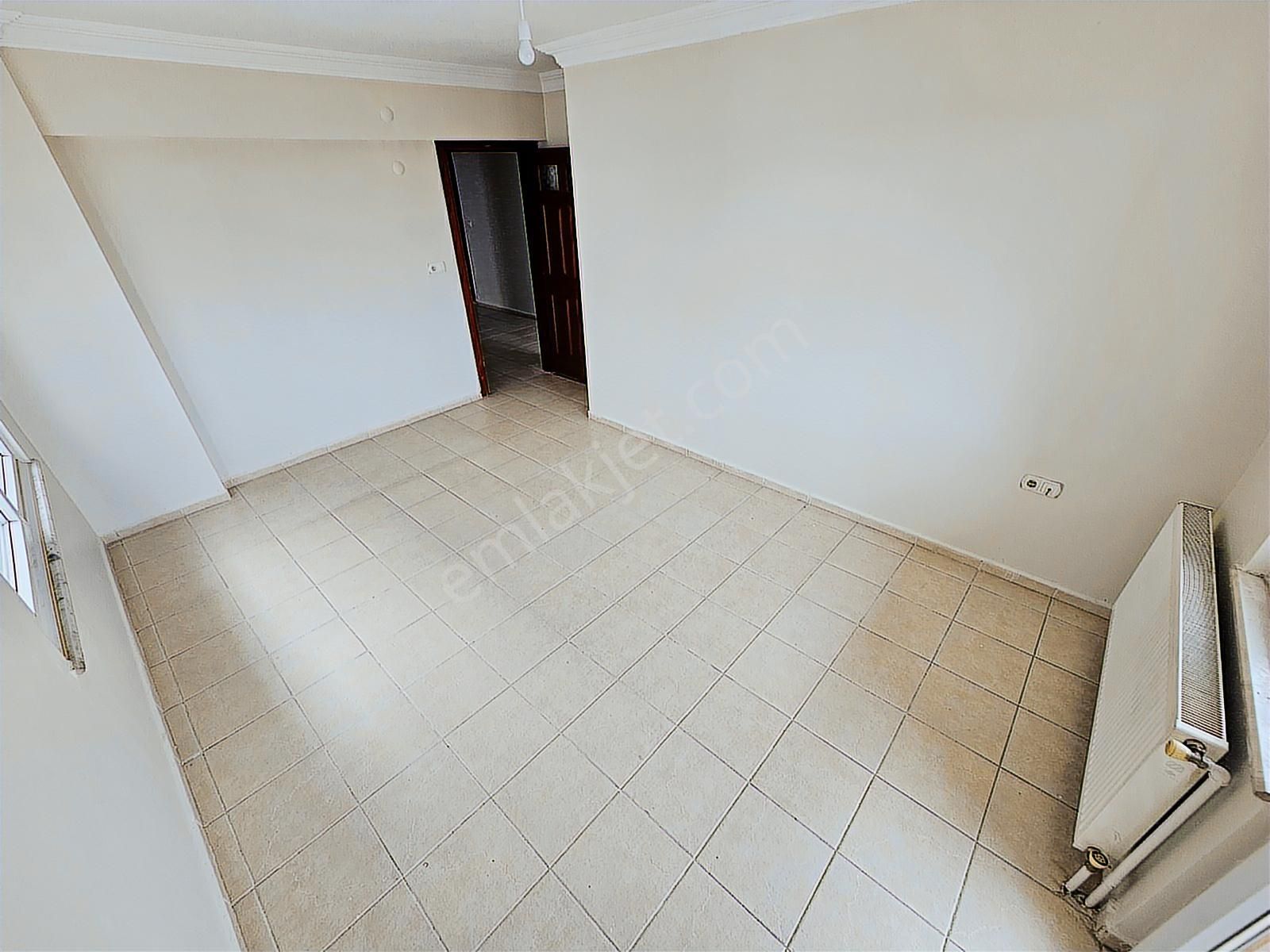 Eu Gayrimenkulden Cennetayağında 3+1 Doğalgazlı Asansörlü Daire - Görsel 2