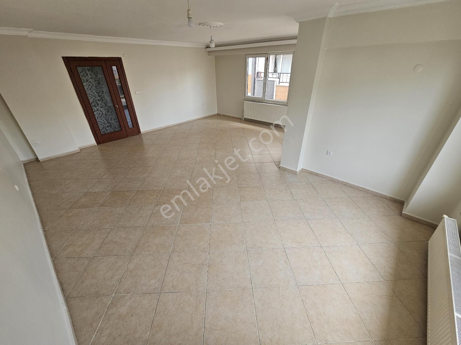 Eu Gayrimenkulden Cennetayağında 3+1 Doğalgazlı Asansörlü Daire - Görsel 18