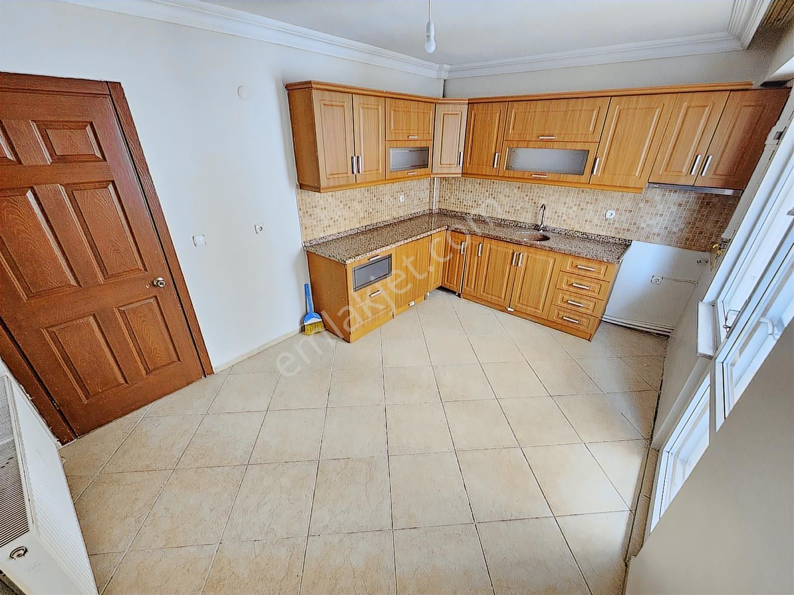 Eu Gayrimenkulden Cennetayağında 3+1 Doğalgazlı Asansörlü Daire - Görsel 12