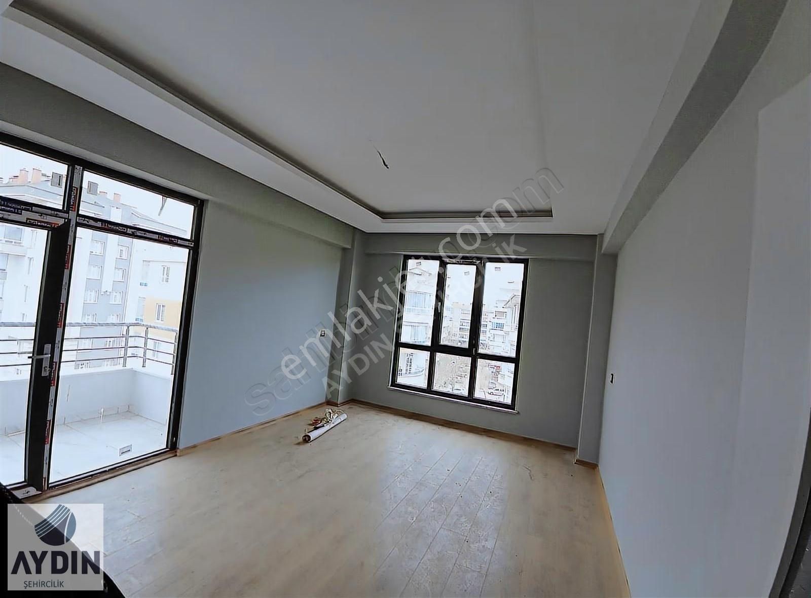 Aydın Satıyordan Fetih Caddesine Yakın 2+1 Sıfır Kiralık Daire - Görsel 4