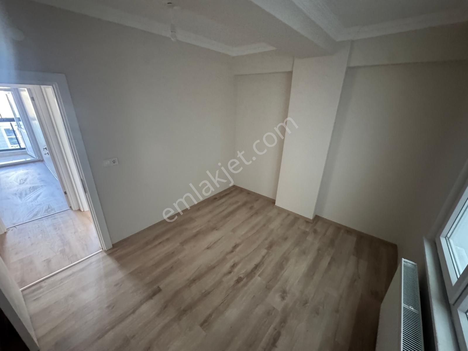 Ak Auto Gayrimenkul'dan Satılık Çınarlı Mahallesi 2+1 Daire - Görsel 9