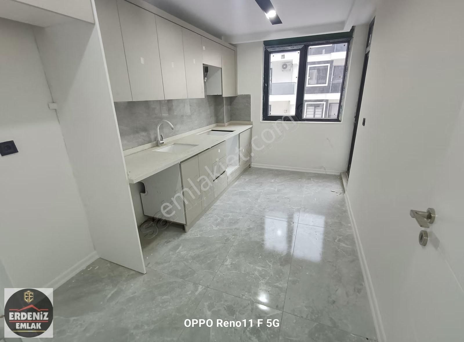 Kepez Fevzi Çakmak Mh2+1 95m2 İki Bloklu Site İçinde Sıfır Daire