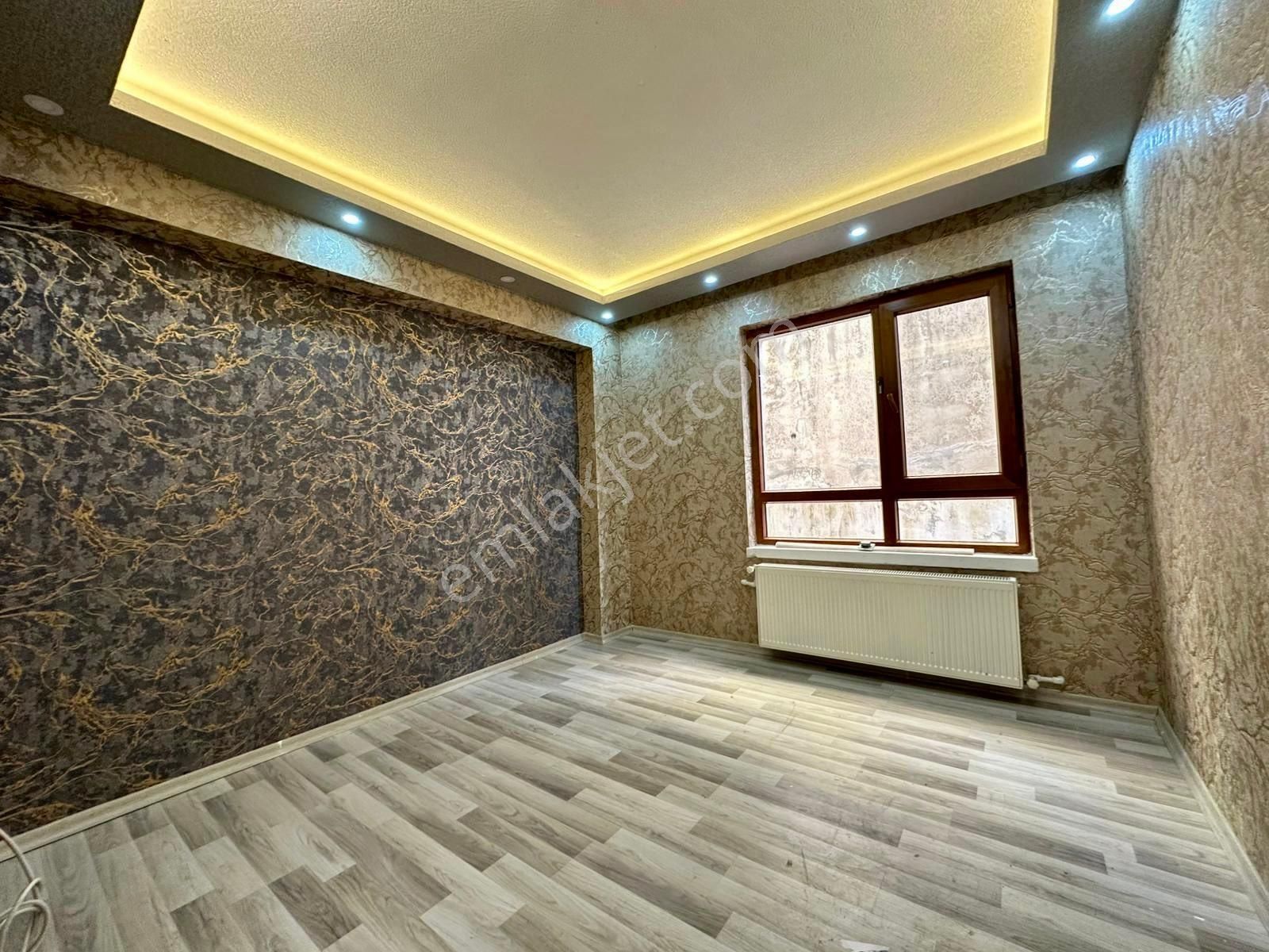 Bademlik Yolu Cad Yakını Asansörlü Lüx Yapıda Ara Katta 2+1 - Görsel 21