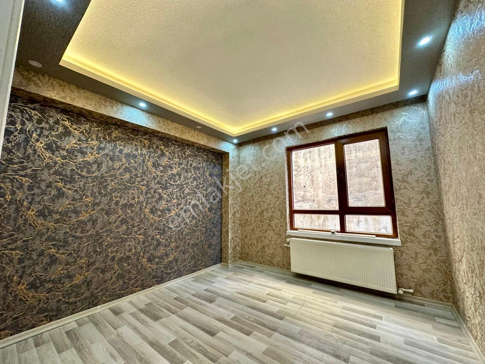 Bademlik Yolu Cad Yakını Asansörlü Lüx Yapıda Ara Katta 2+1 - Görsel 15