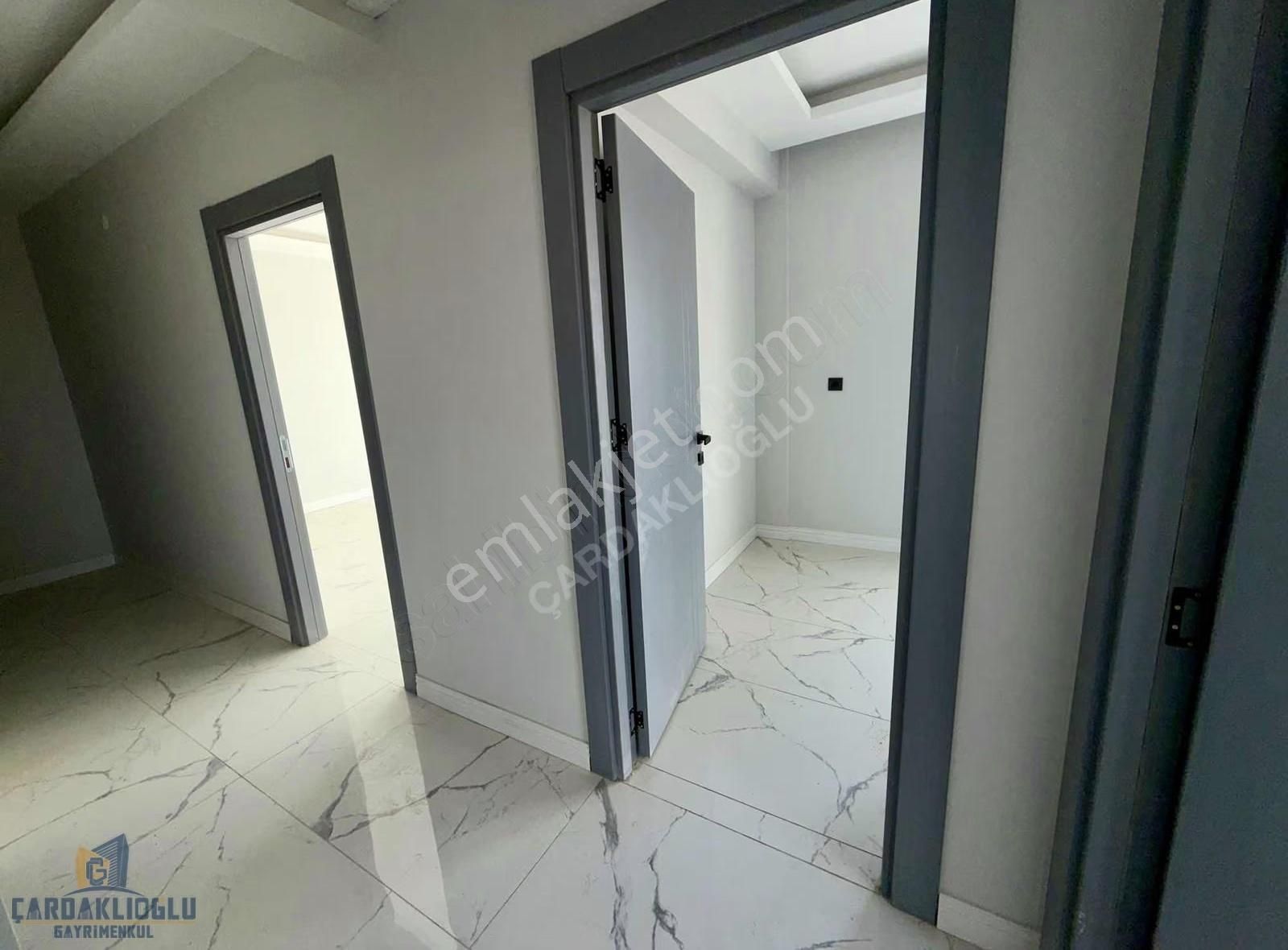 Çanakkale Yeni Barış Mah. Site İçi Satılık Sıfır 2+1 Daire - Görsel 17