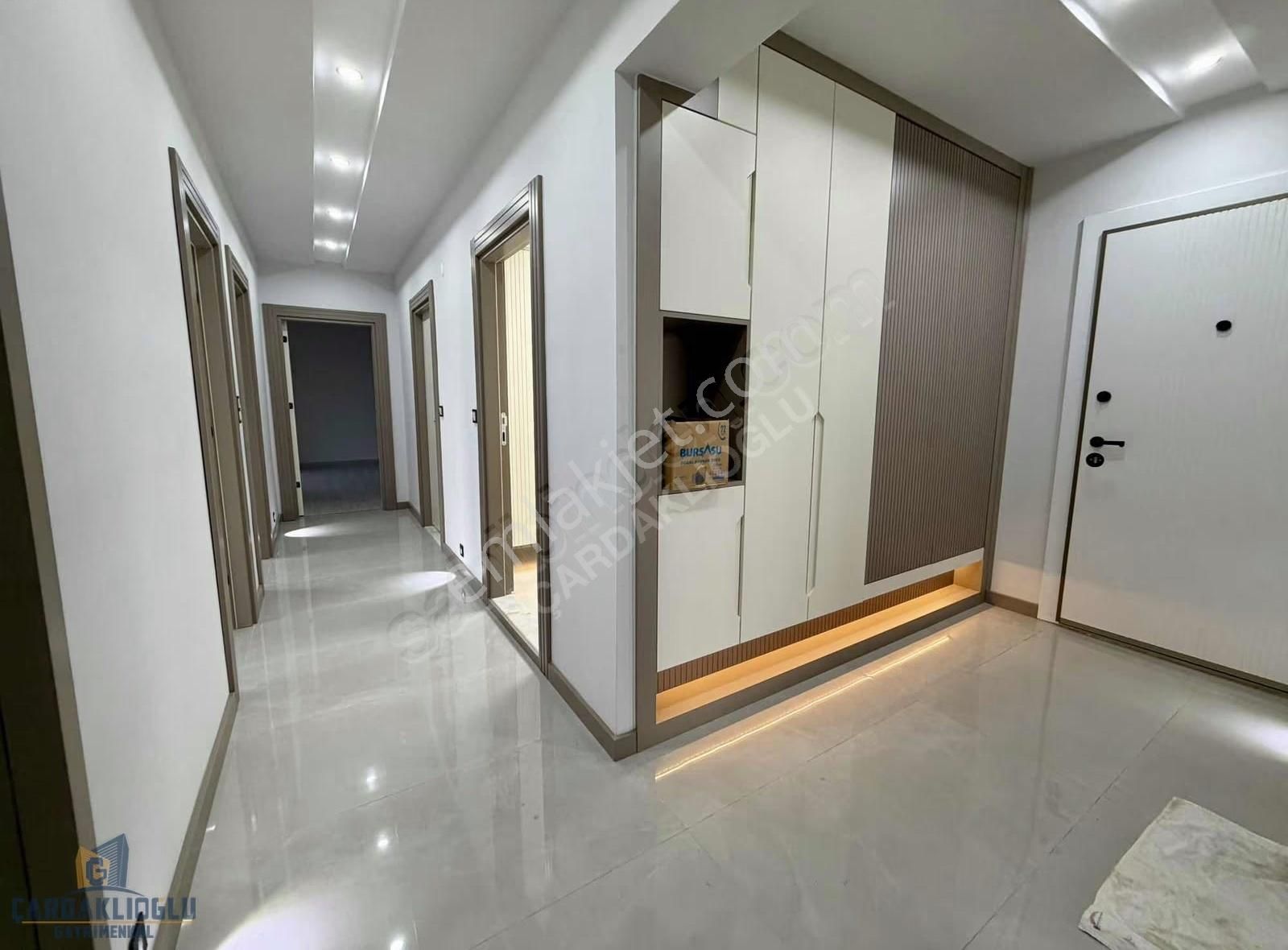 Çanakkale Esenlerde Deniz Boğaz Manzaralı Sıfır 3+1