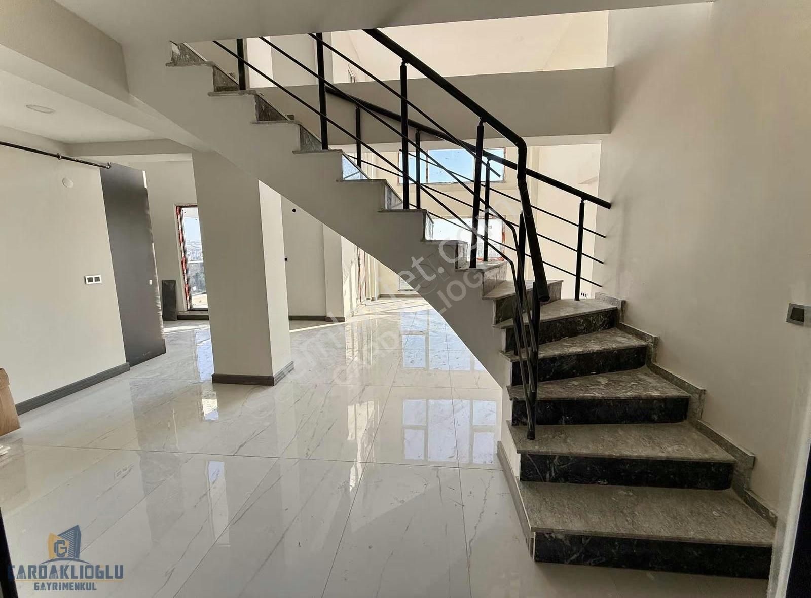 Esenler Blue Life De Villa Tadında Kiralık 3+1 Loft Daire - Görsel 25