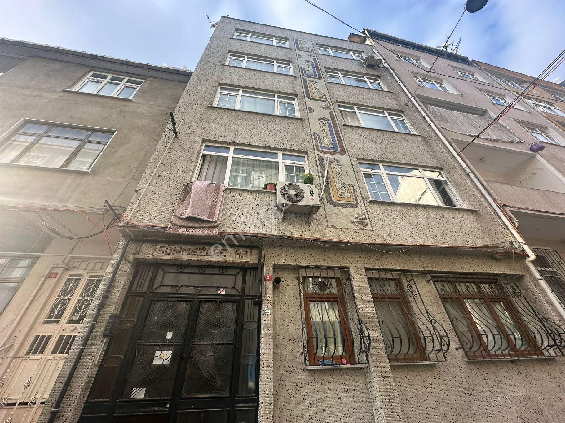 Esenlerde Satılık Bına