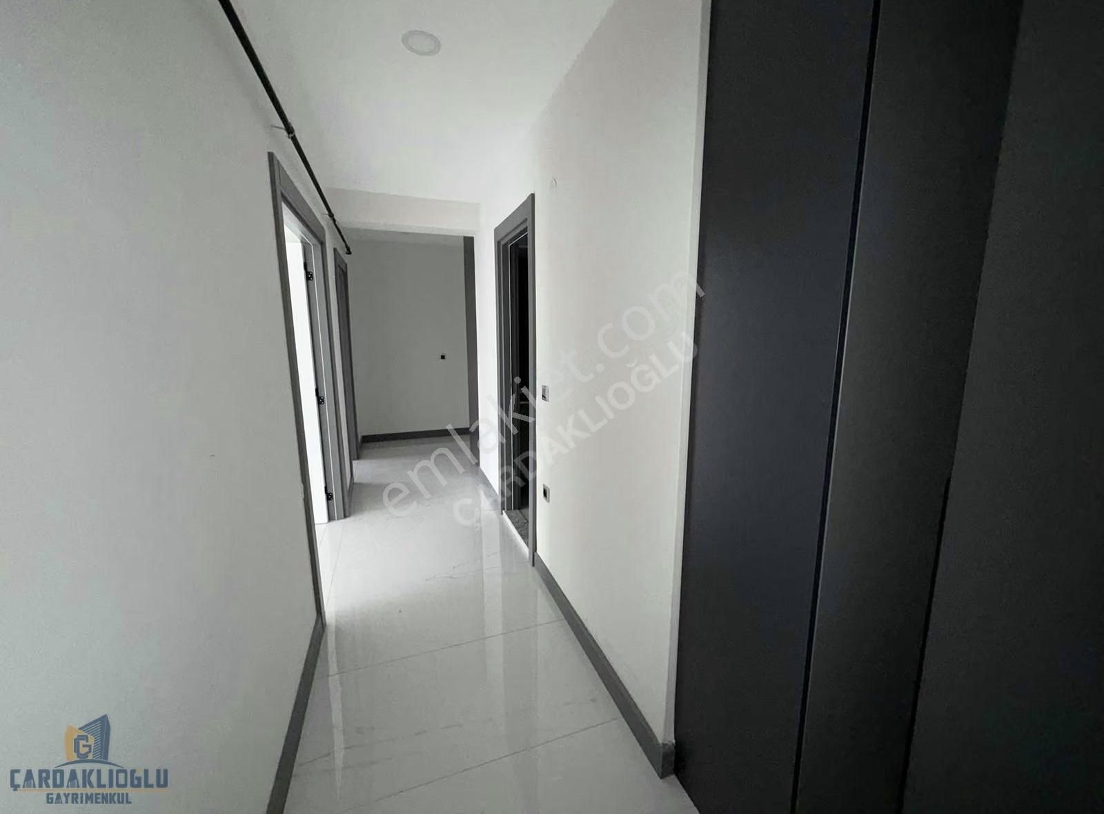 Çanakkale Esenlerde Site İçi Acil Satılık Sıfır 3+1 Arakat Daire - Görsel 16