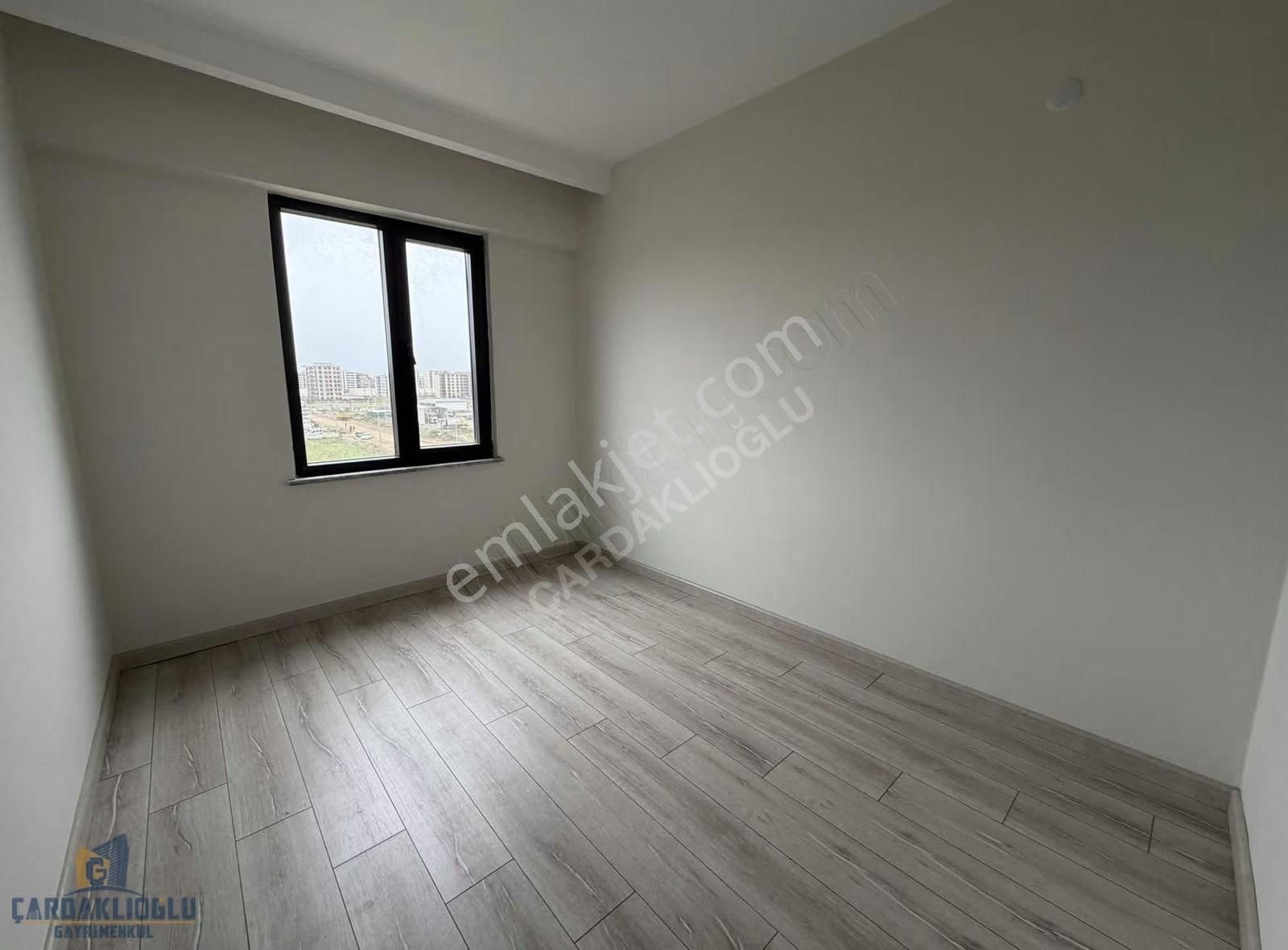Çanakkale Esenlerde Site İçi Acil Satılık Sıfır 3+1 Arakat Daire - Görsel 12