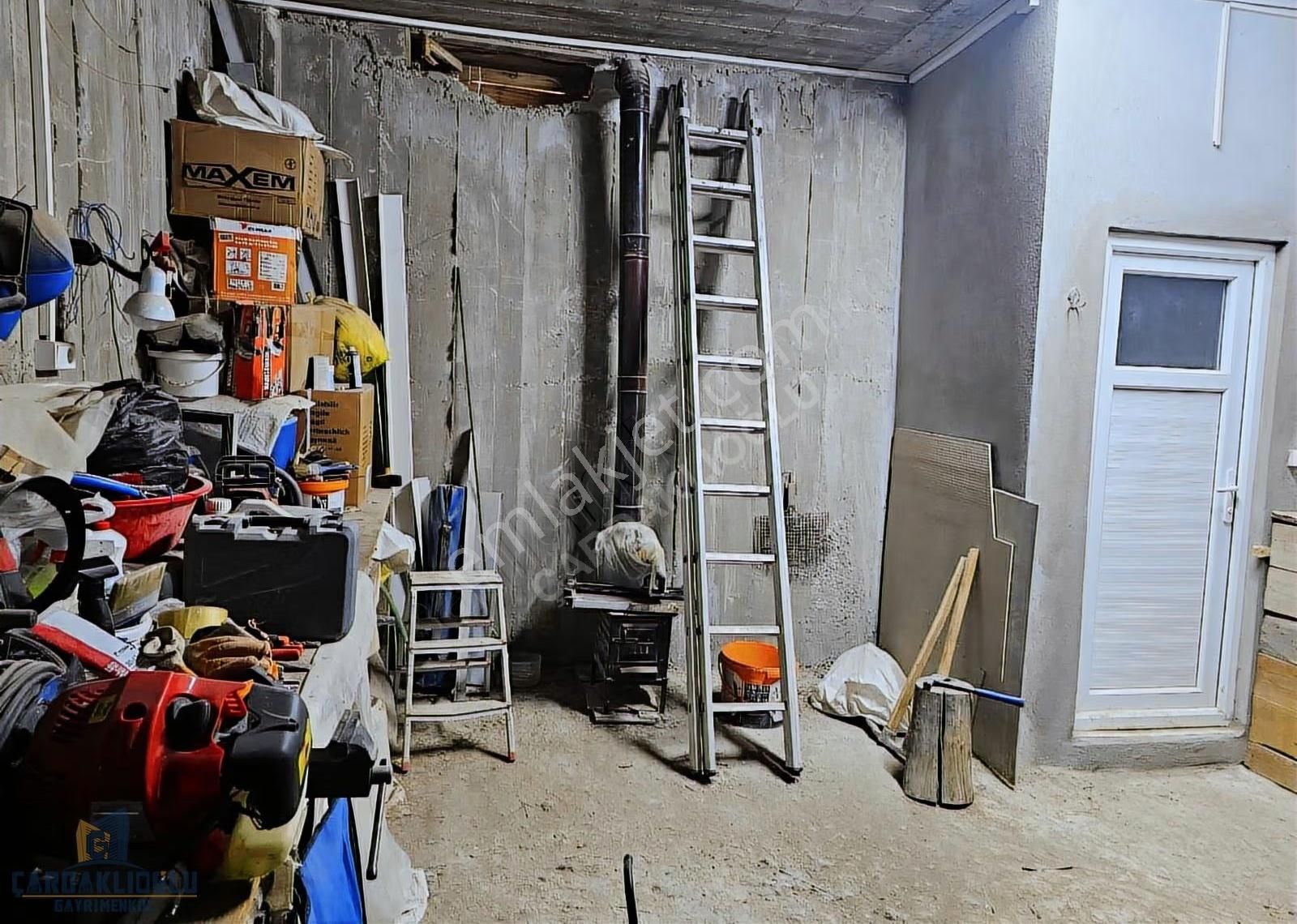 Çanakkale Lapseki Akçaalan Koyunde Satılık Bahcelı Mustakıl Ev - Görsel 2