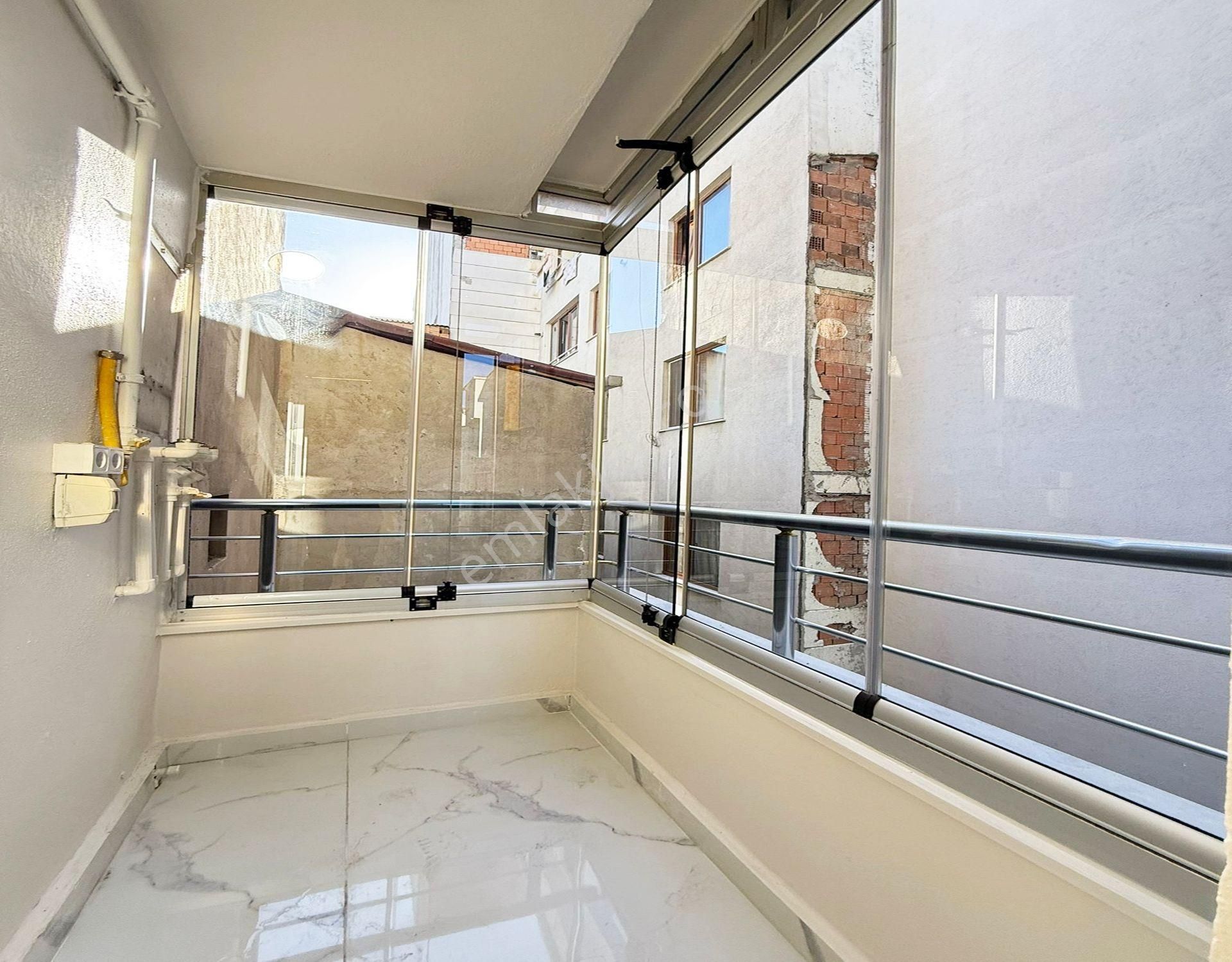 Metrobüse 5 Dakika Mehterçeşme Mahallesinde Dekorlu Arakat 2+1 Daire !!! - Görsel 7