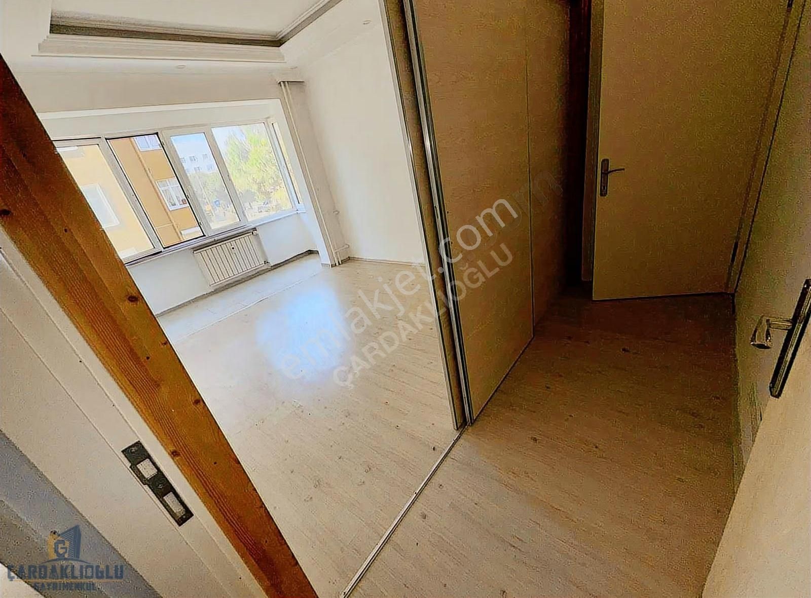 Esenler Barış Kent 1.ada Sitesinde Satılık 3+1 Daire - Görsel 8