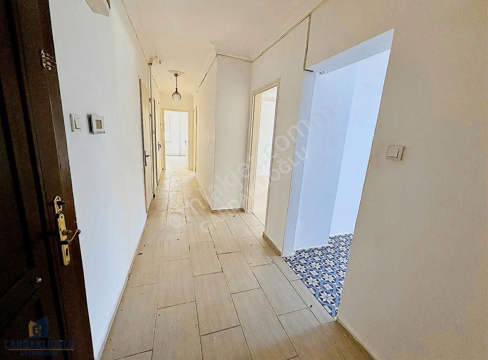 Esenler Barış Kent 1.ada Sitesinde Satılık 3+1 Daire - Görsel 3