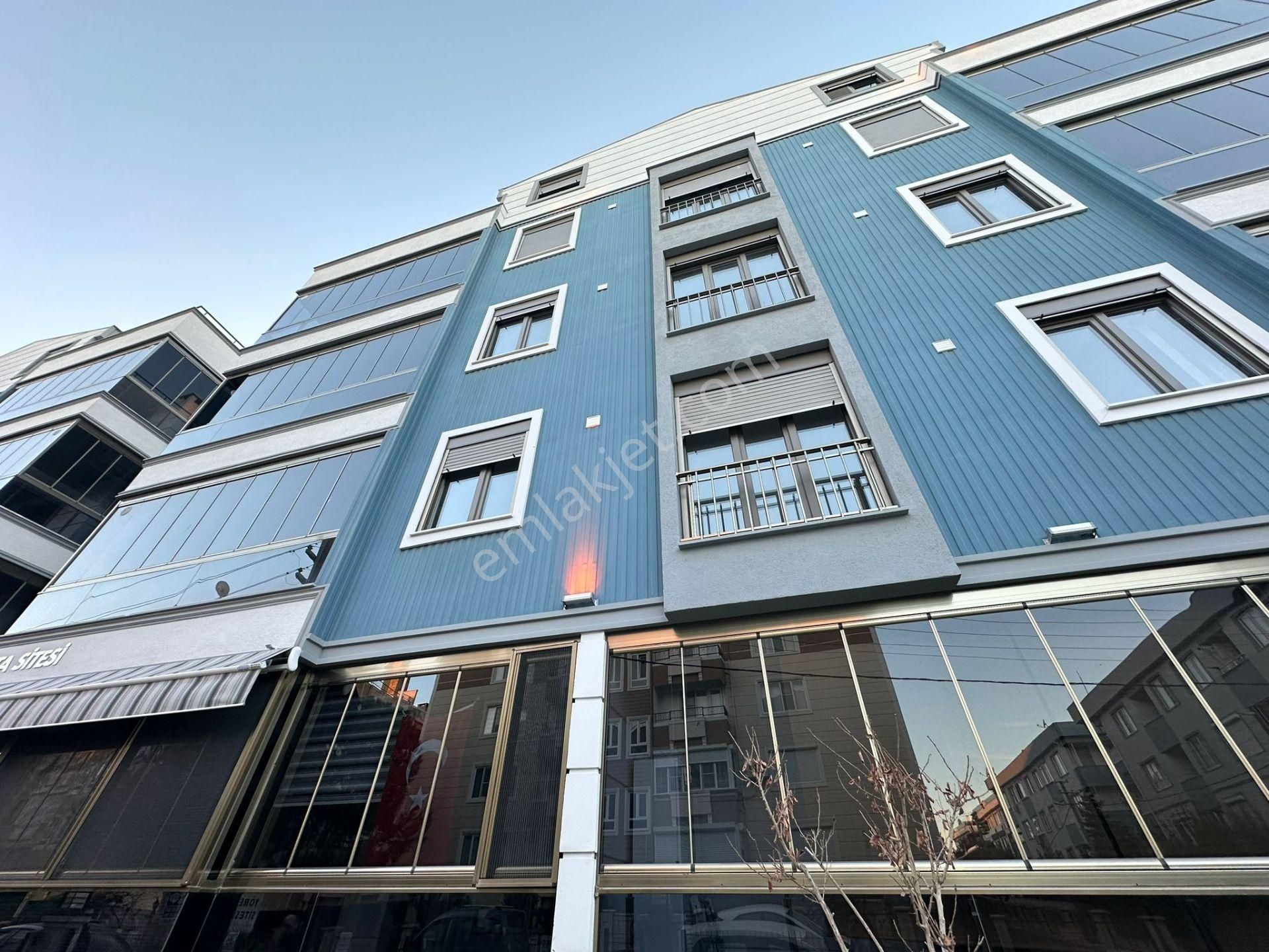 ⭐akçay Ay Emlak'tan⭐altınkum'da Ön Cephe Şık Tasarımlı Lüks Sitede Ara Kat Satılık 2+1 Daire - Görsel 32