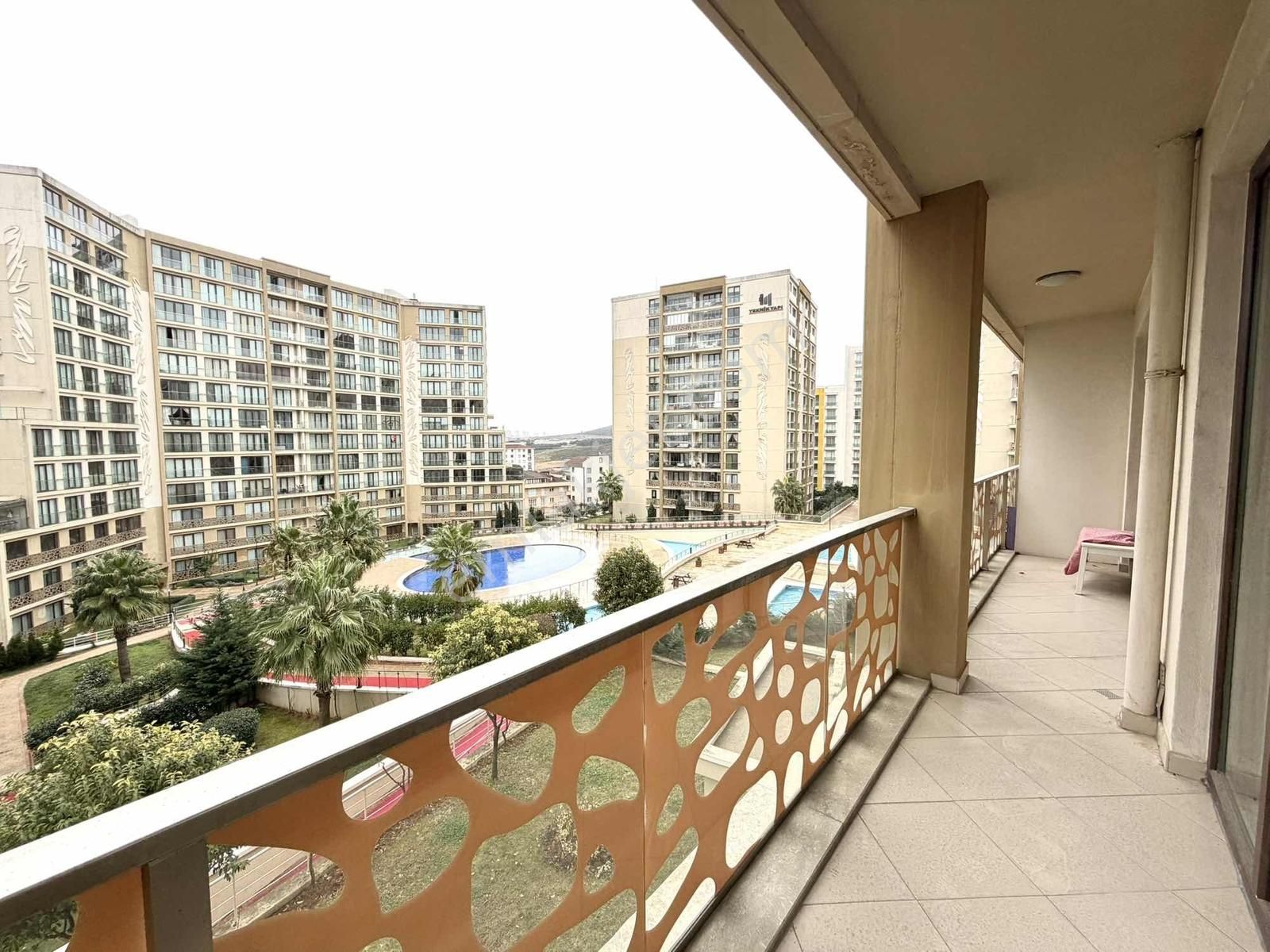 Turyap'tan Evora'da Nish Mutfak Emsalsiz Havuz Cephe 72m2 1+1 - Görsel 24