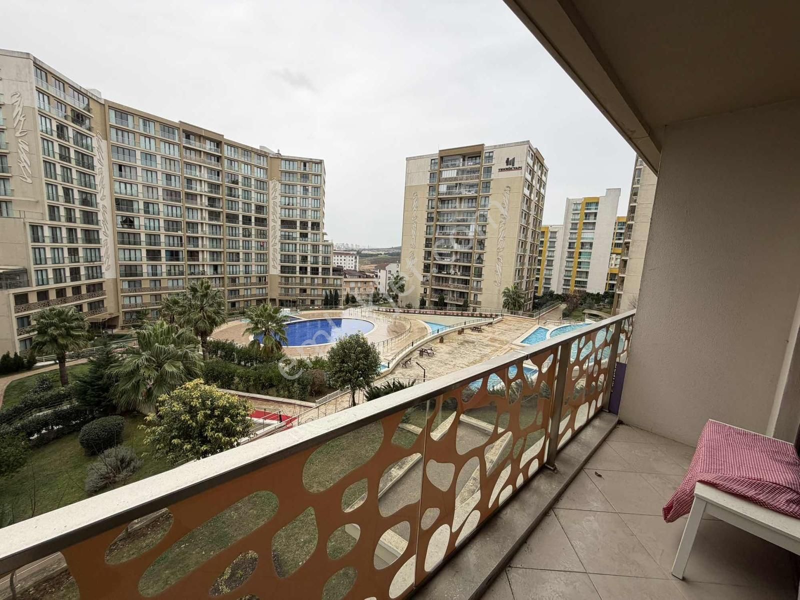 Turyap'tan Evora'da Nish Mutfak Emsalsiz Havuz Cephe 72m2 1+1 - Görsel 35