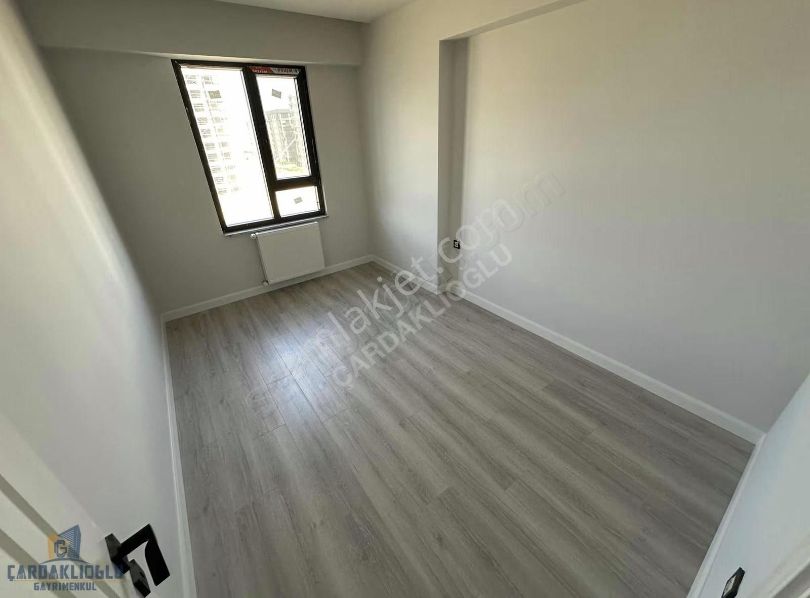 Çanakkale Yeni Barış Mah. West Park Sitesi Satılık 3+1 - Görsel 18