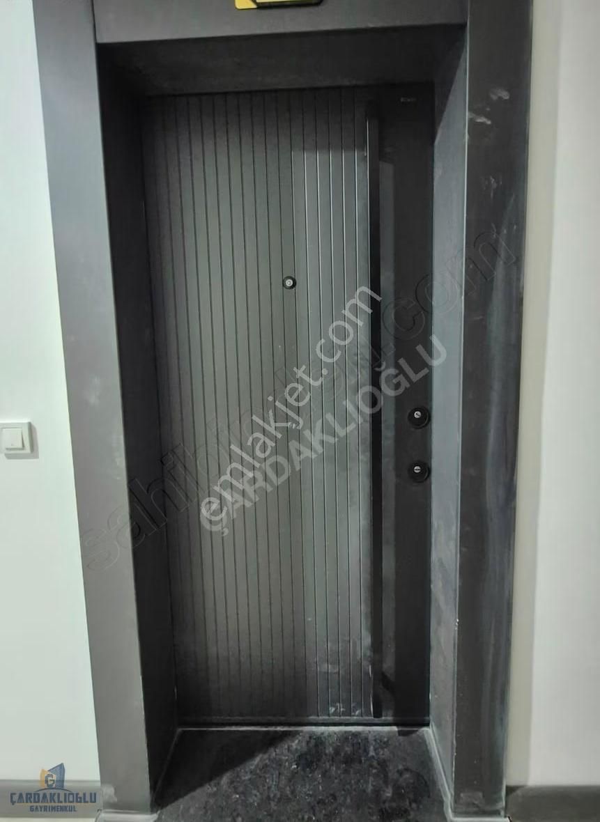 Çanakkale Merkez 60 Metrelik Yola Cephe Kiralık 1+1 Daire - Görsel 21