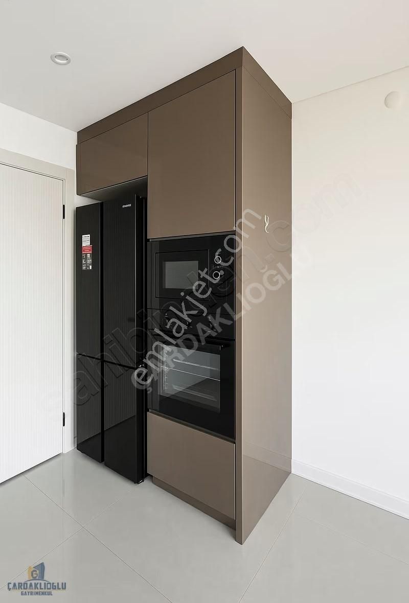 60 Metrelik Yola Cephe 3+1 Kiralık Daire - Görsel 12