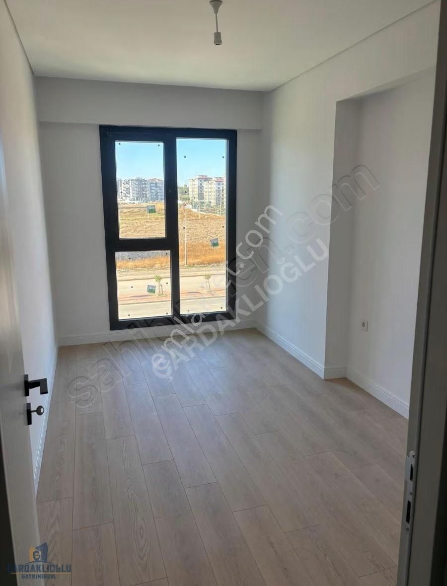60 Metrelik Yola Cephe Kiralık 2+1 Daire - Görsel 2