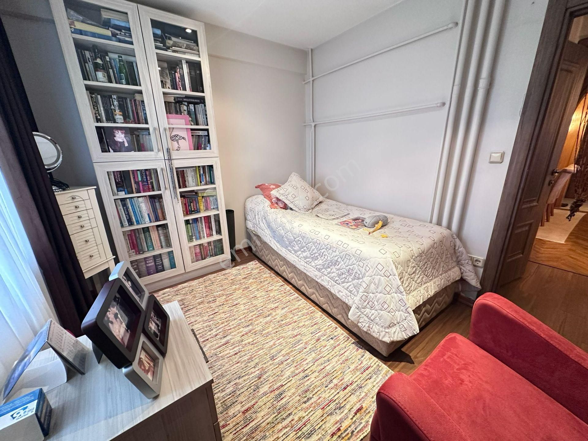 19 Mayıs Mahallesin 'de Park Manzaralı Balkonlu Net 90m2 3+1 - Görsel 26