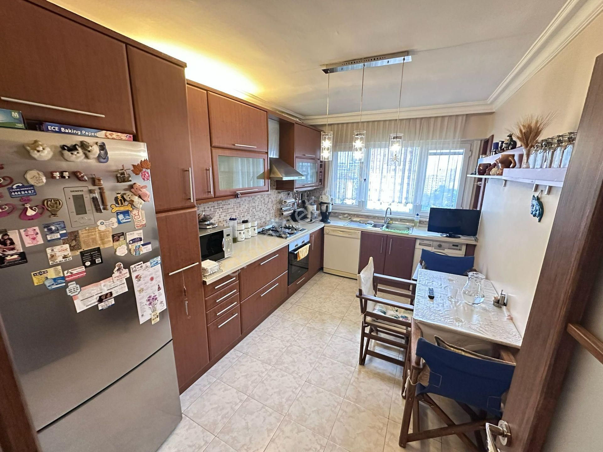 19 Mayıs Mahallesin 'de Park Manzaralı Balkonlu Net 90m2 3+1