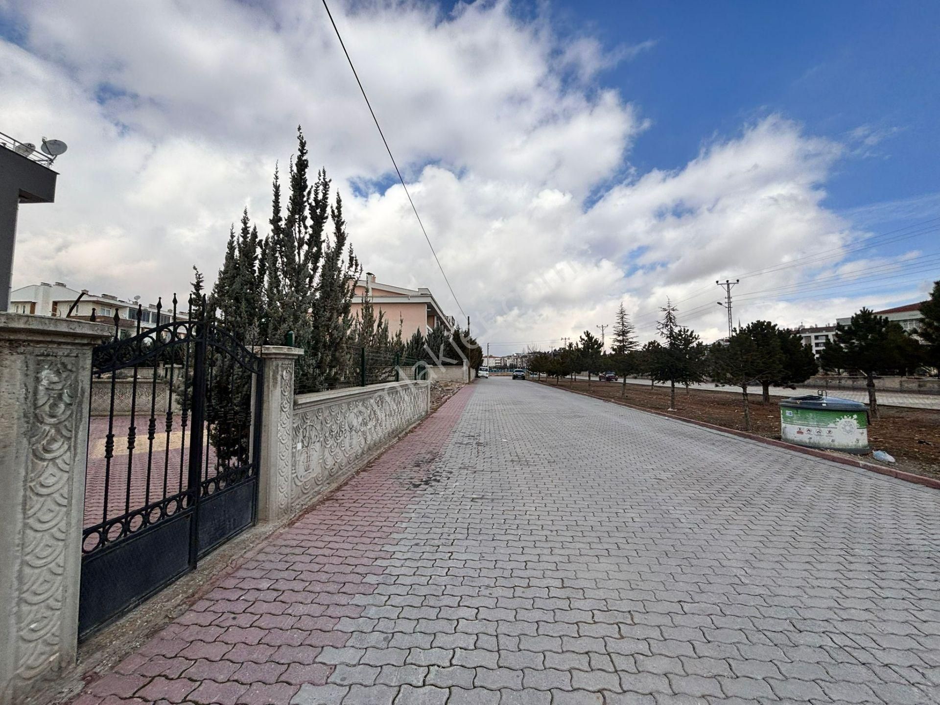 İstanbul Yolu Ve Şafak Cad. Arası 1+1 Eşyalı Daire 2.kat - Görsel 3