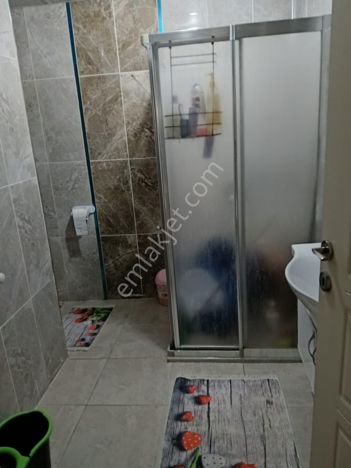 Tuşba Emlaktan Satılık Ara Kat Teras Balkonlu 3+1 - Görsel 18