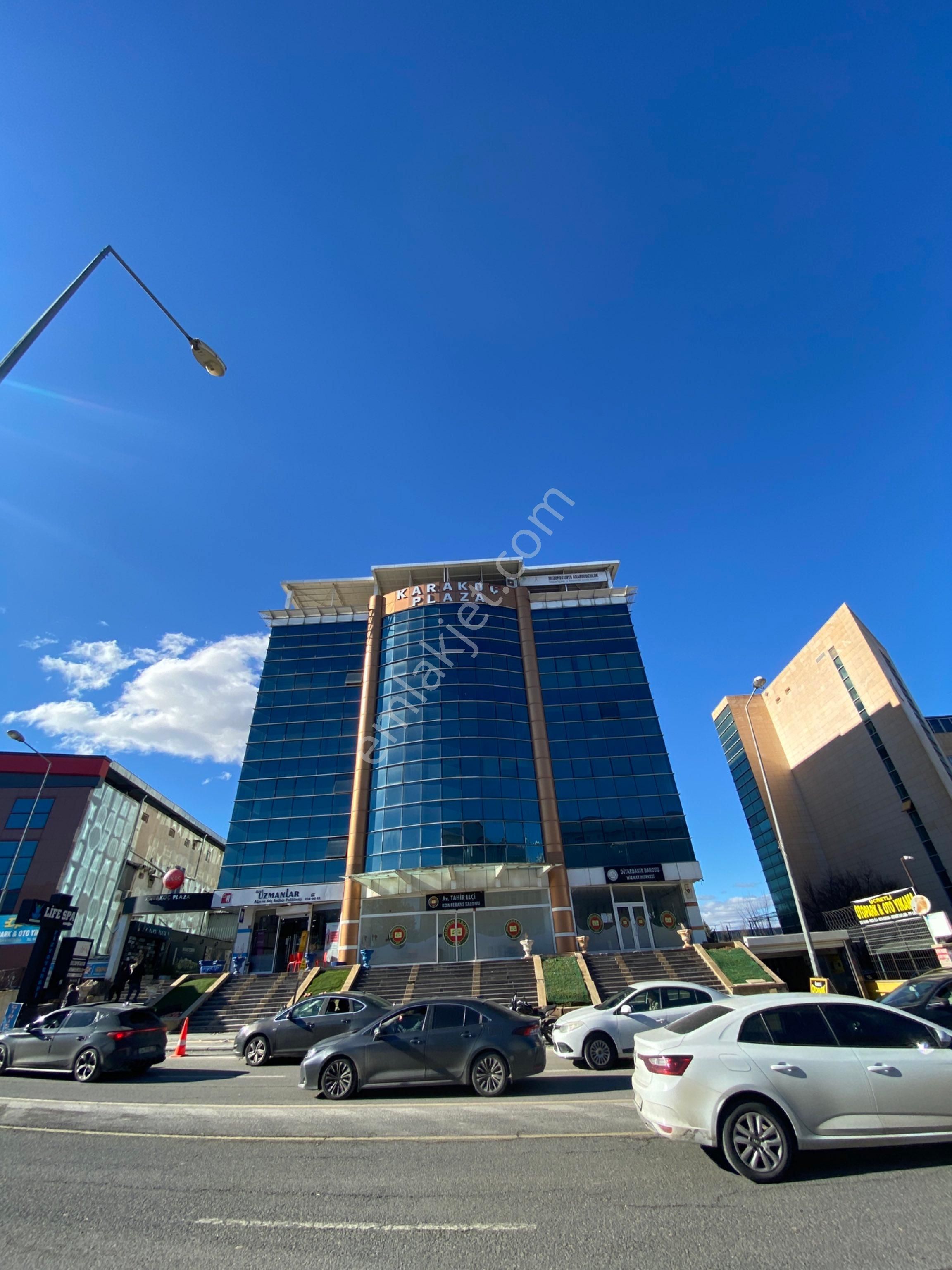 New Life’den Adliye Yanı Karakoç 1+1 Eşyalı Büro