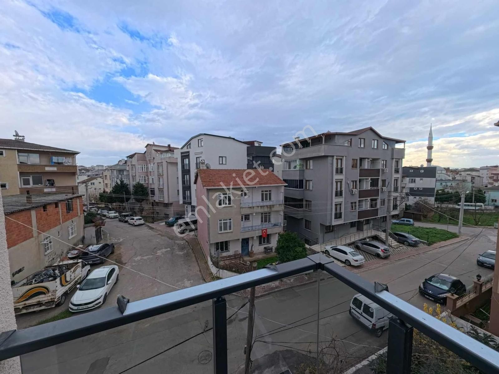 Atatürk Mahallesinde Yerden Isıtmalı Sıfır 2+1 Arakat Daire - Görsel 12