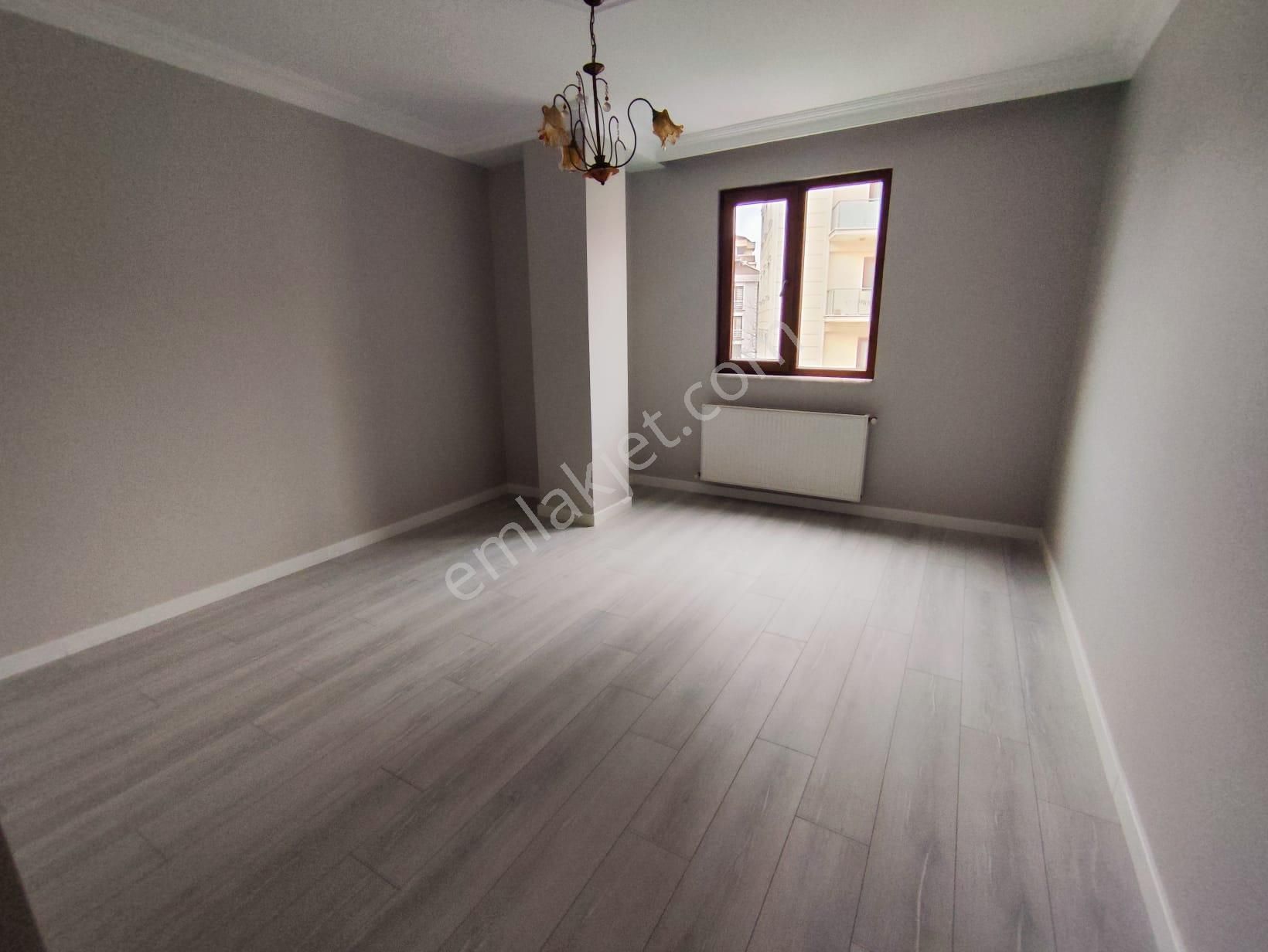 Mertcan Dan Soğanlık Metroya Yürüme Arakat 3+1 Ebeveyn Banyolu - Balkonlu - Görsel 6