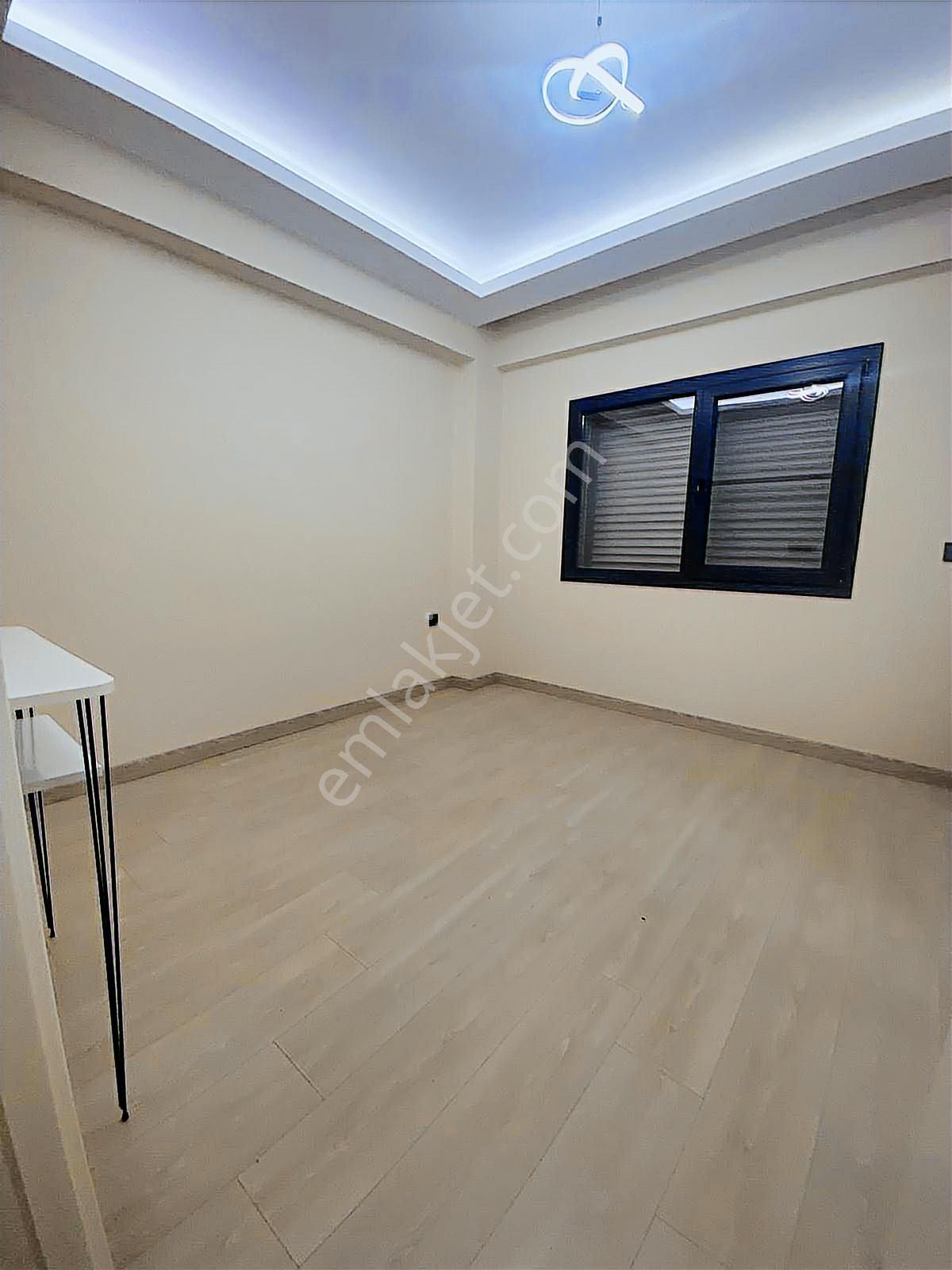 Bergama Fatih Mahallesinde 2+1 Kiralık Daire - Görsel 17