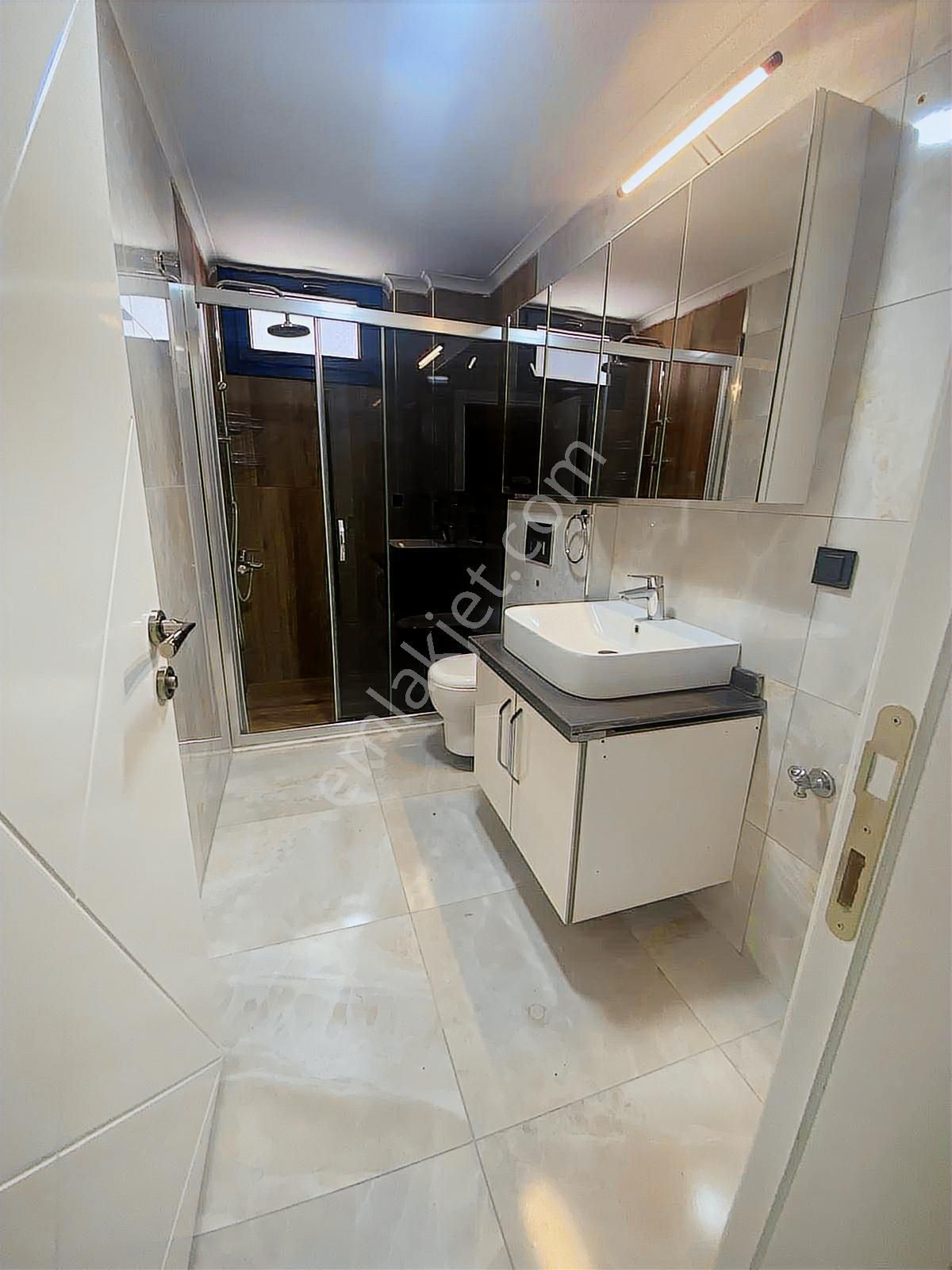 Bergama Fatih Mahallesinde 2+1 Kiralık Daire - Görsel 20