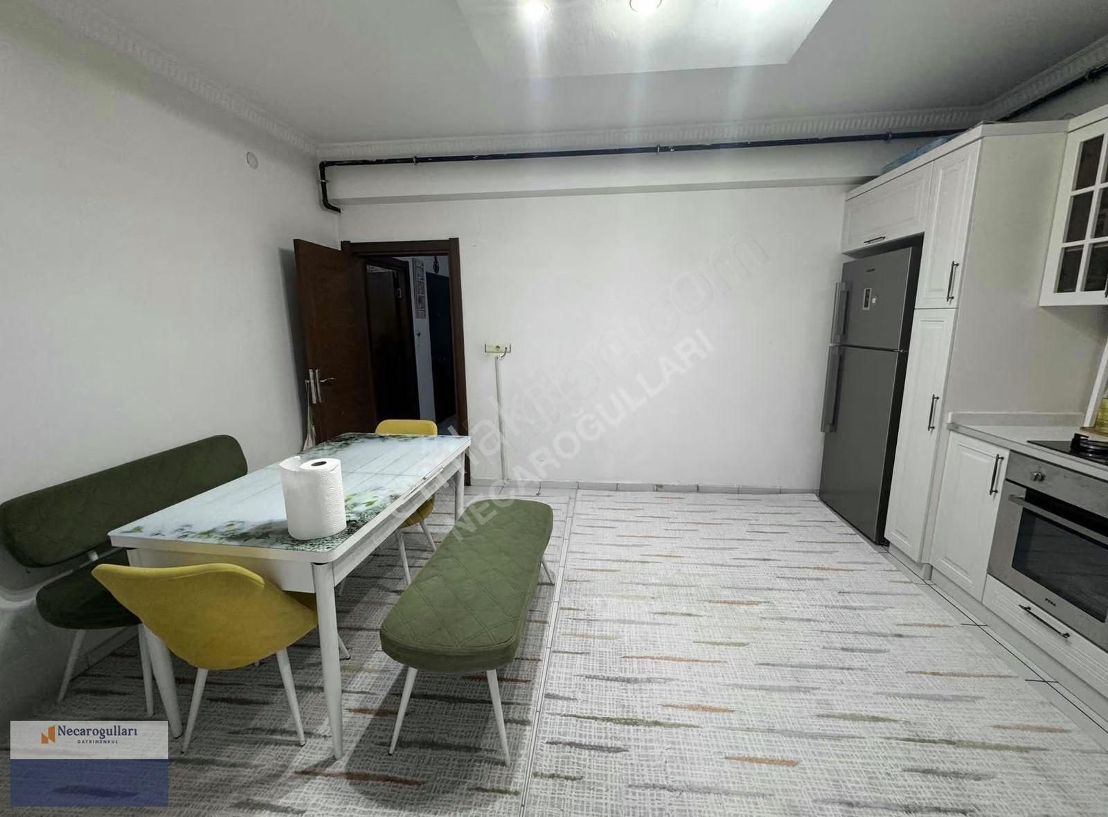 Necaroğullarından Otogar Karşısı İki Daire Üzeri 3+1 - Görsel 9