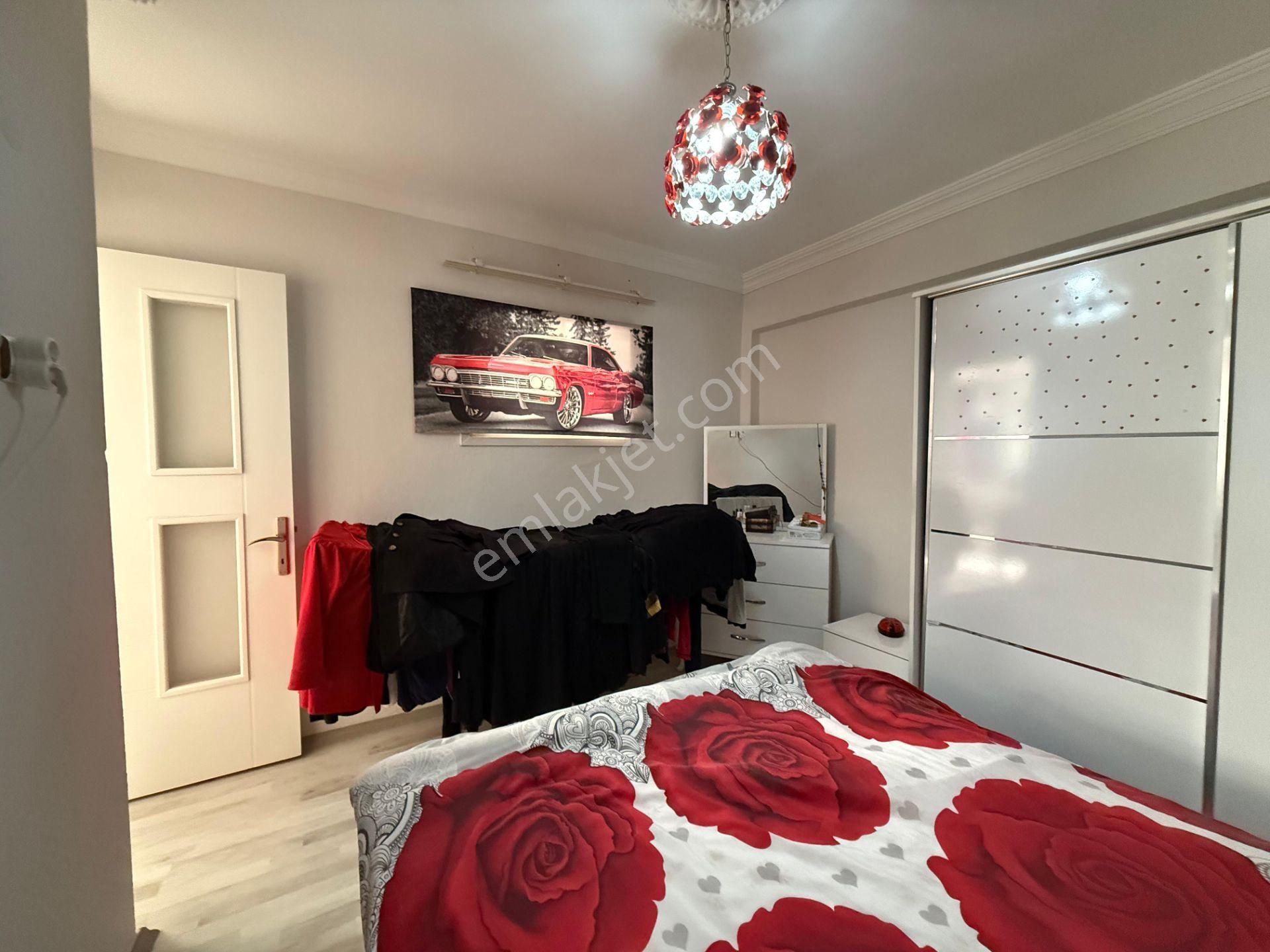 🏡kaynak Mahallesi🏡 ✅1+1 70m2 5 Katlının Zemin Katı ❇️özelikli Petek Kombili ❇️kapalı Mutfak - Görsel 18