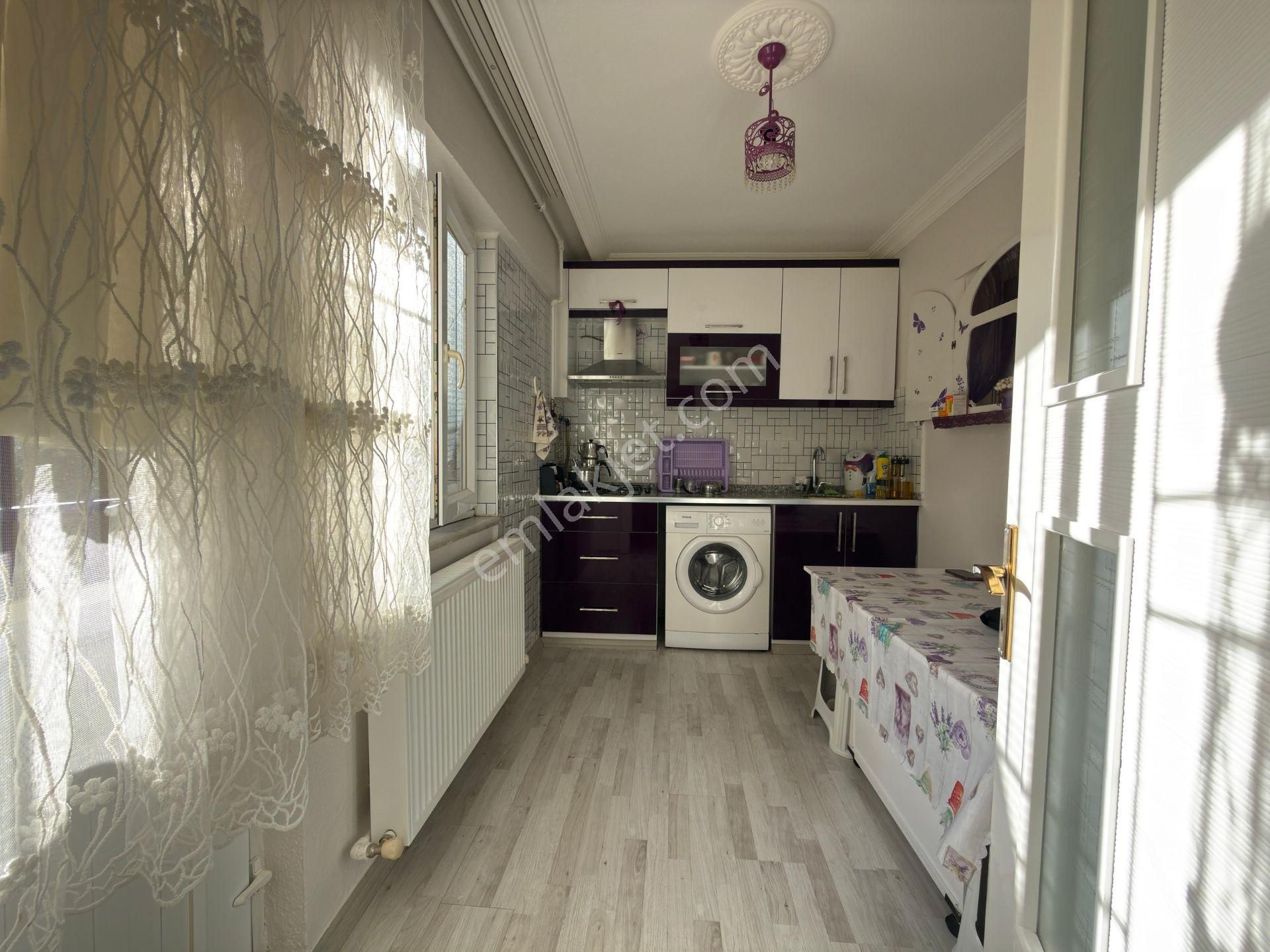 🏡kaynak Mahallesi🏡 ✅1+1 70m2 5 Katlının Zemin Katı ❇️özelikli Petek Kombili ❇️kapalı Mutfak - Görsel 11