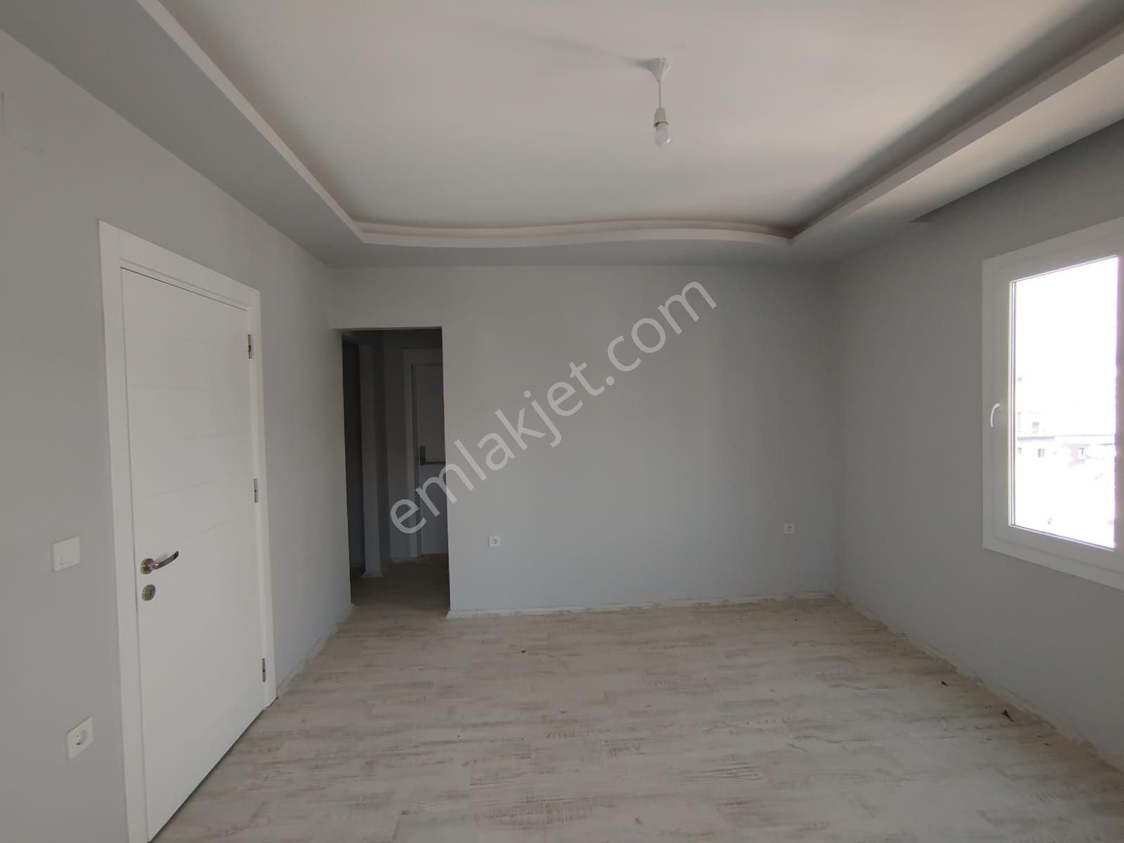 Erdemli Merkezde Kiralık 3+1 Daire (140m² Net) - Görsel 15