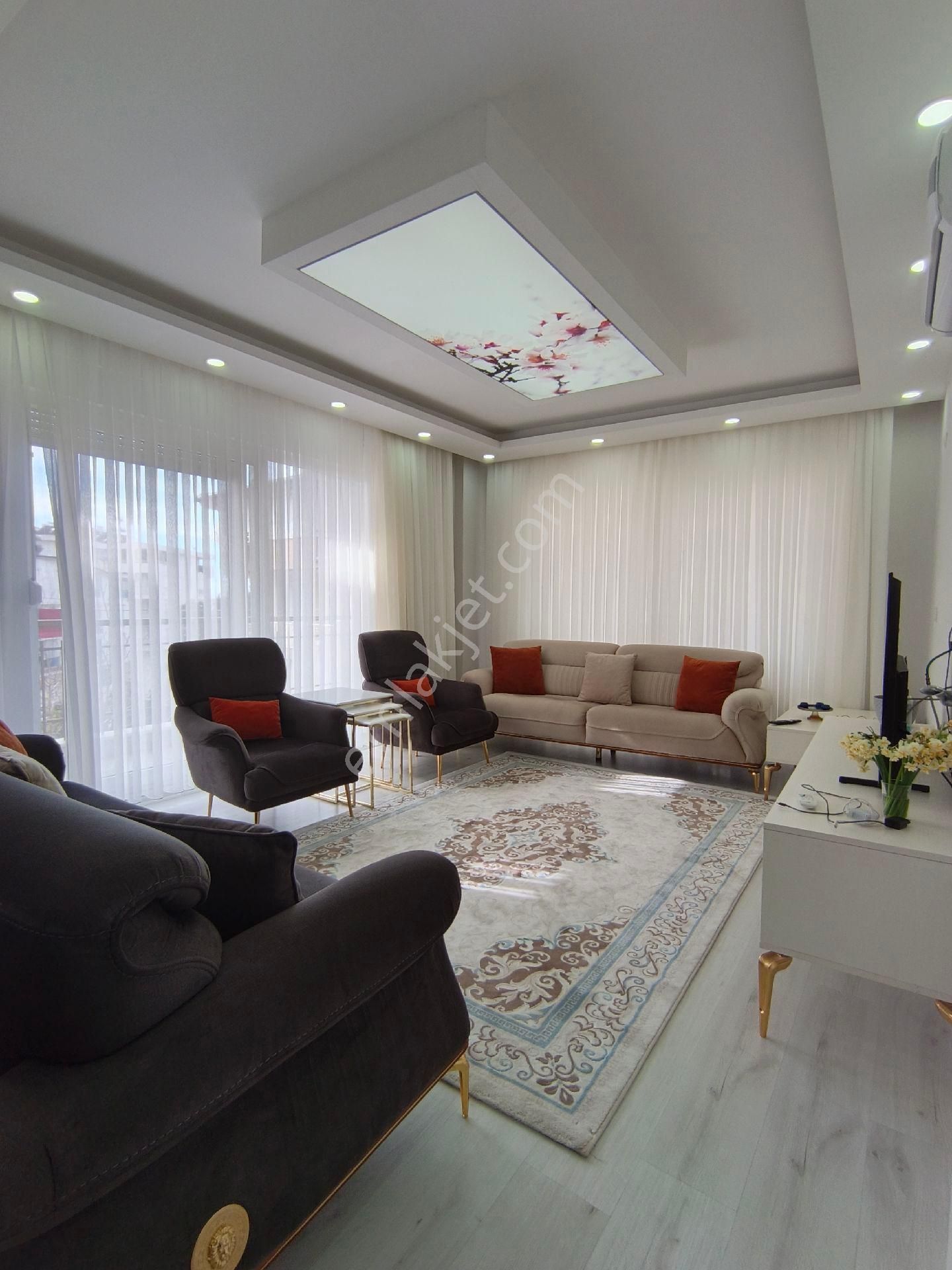 Yayla Mahallesi 5 Yaşında 2+1 Satılık Daire