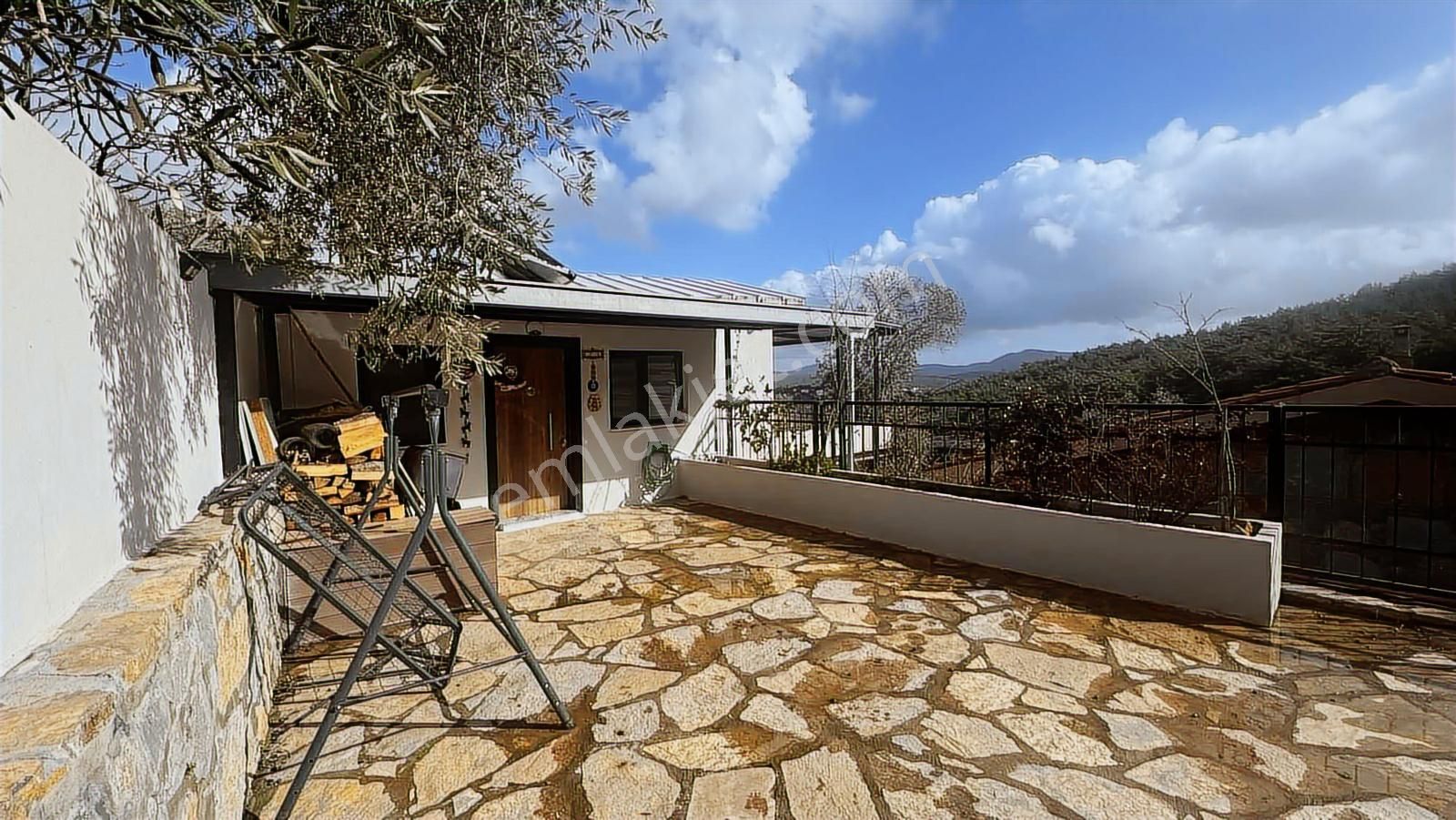 Century21 Point'den Çamlıkta Müstakil Ev - Görsel 4