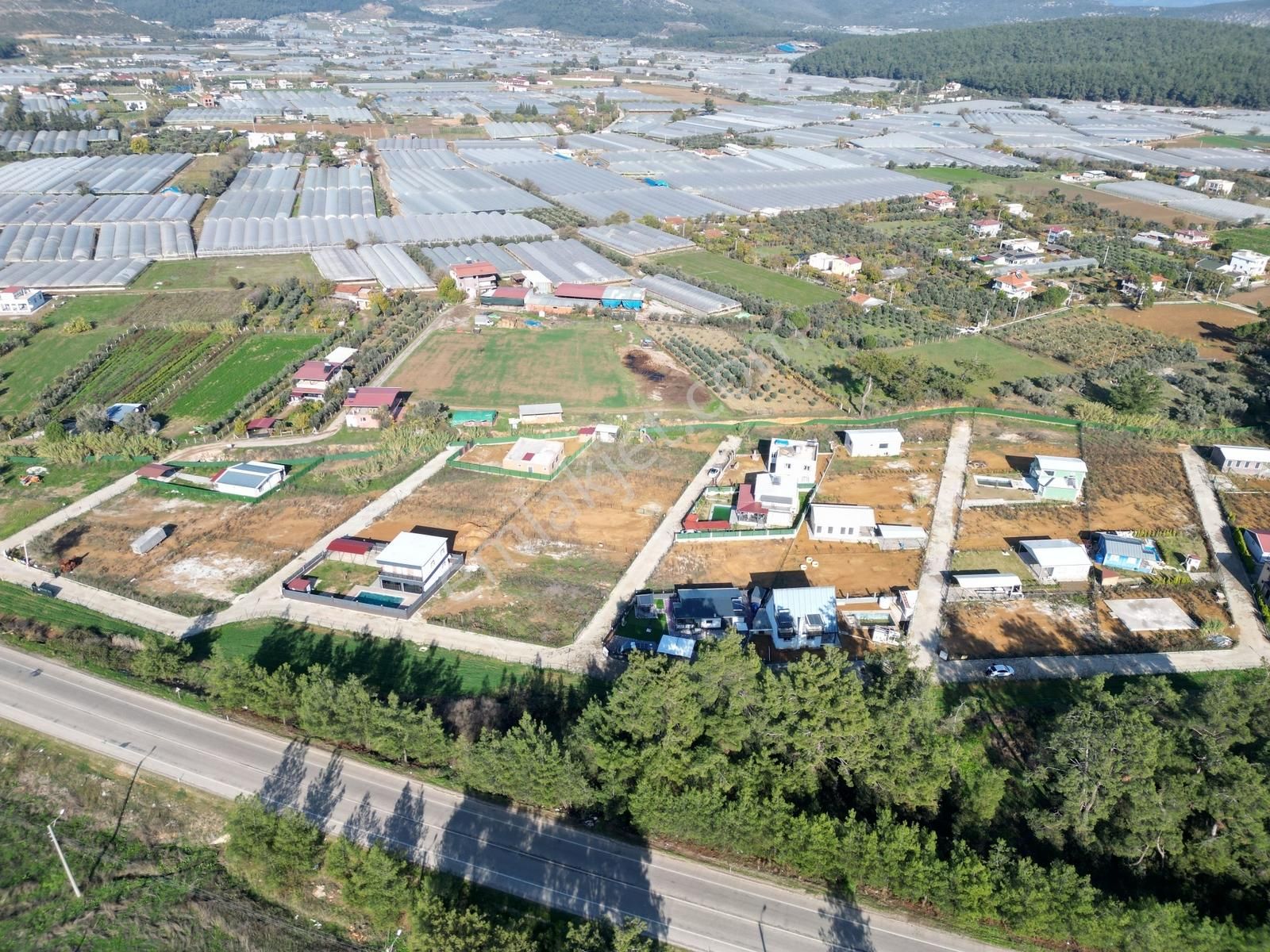 Q'zen Den Ataköy De Ana Cadde De 591 M2 Tapulu Son 2 Hisse - Görsel 2
